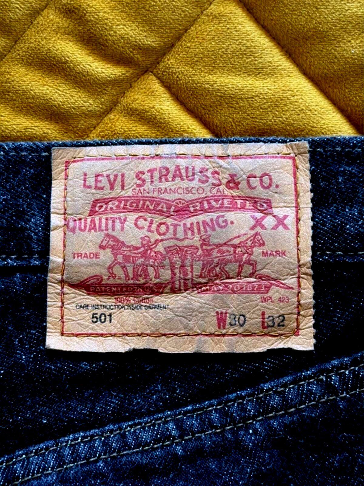 Men’s Levi’s 501 Rare Limited Edition Made In England Jeans - W30/L32 - 3409