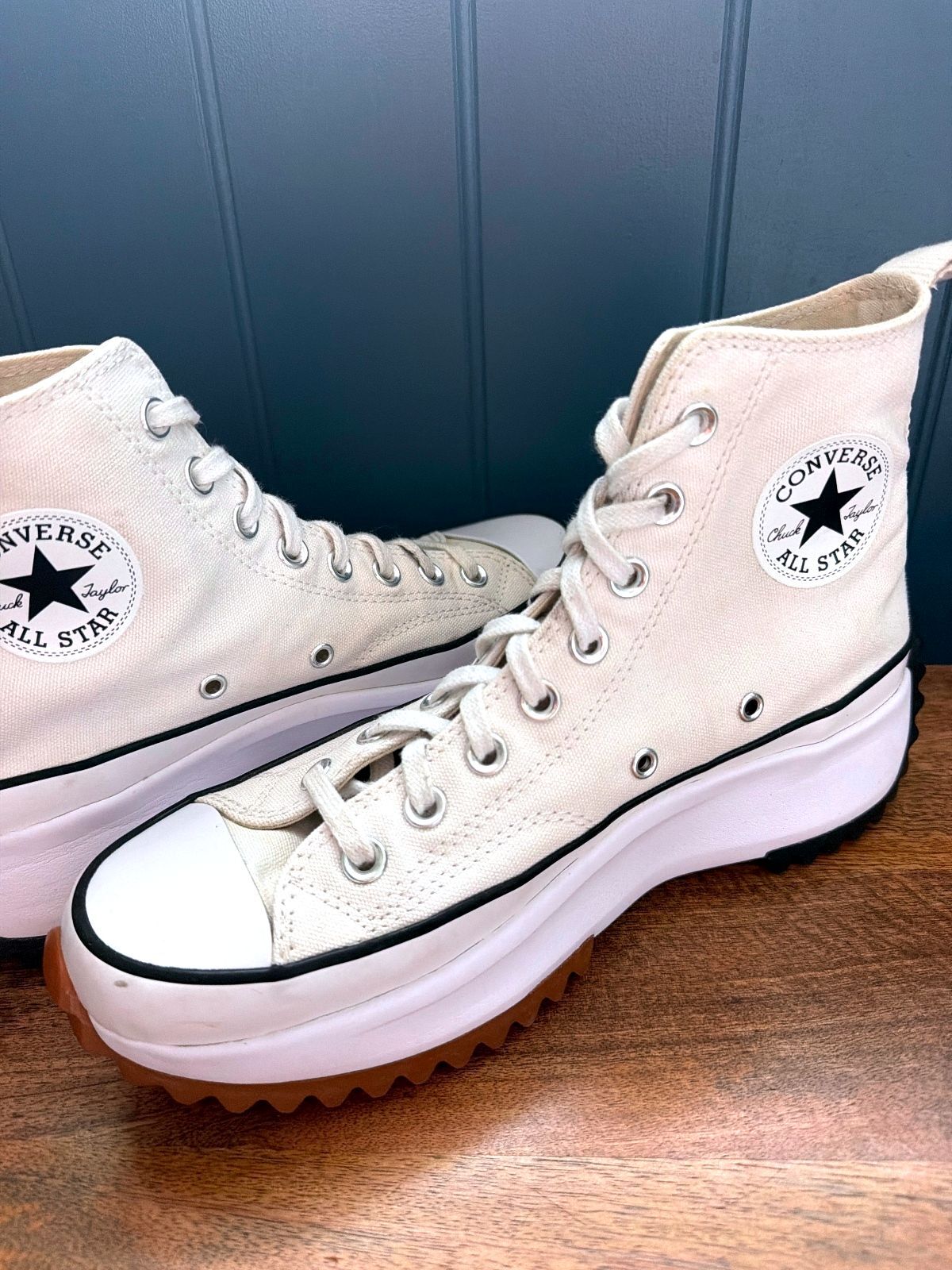 Women’s Converse Run Star Hike Platform High Trainers In Off White - Uk8 - 3625