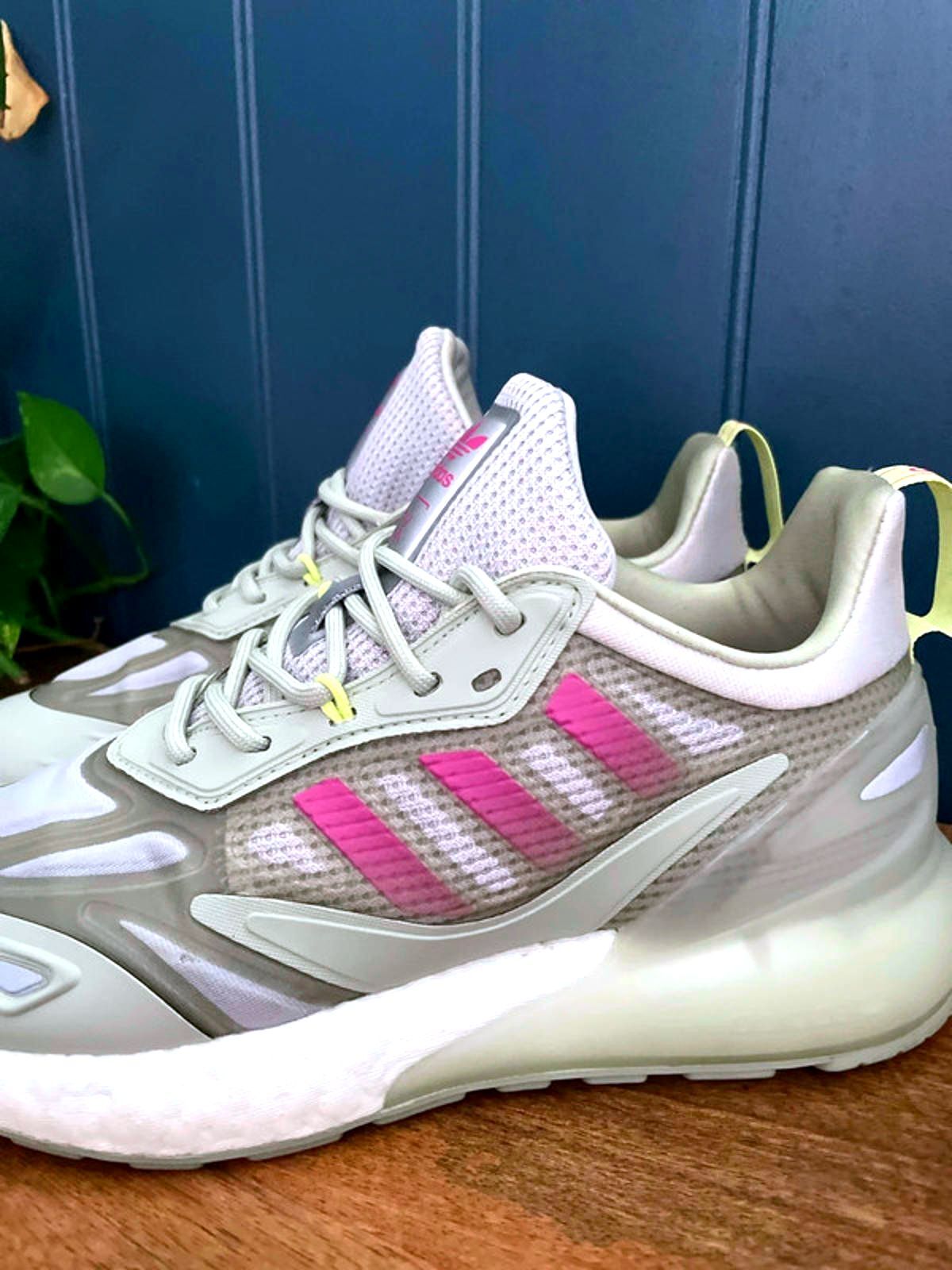 Women’s Adidas ZX 2K Boost 2.0 Trainers In Mint/Fuchsia - UK4 - 2362