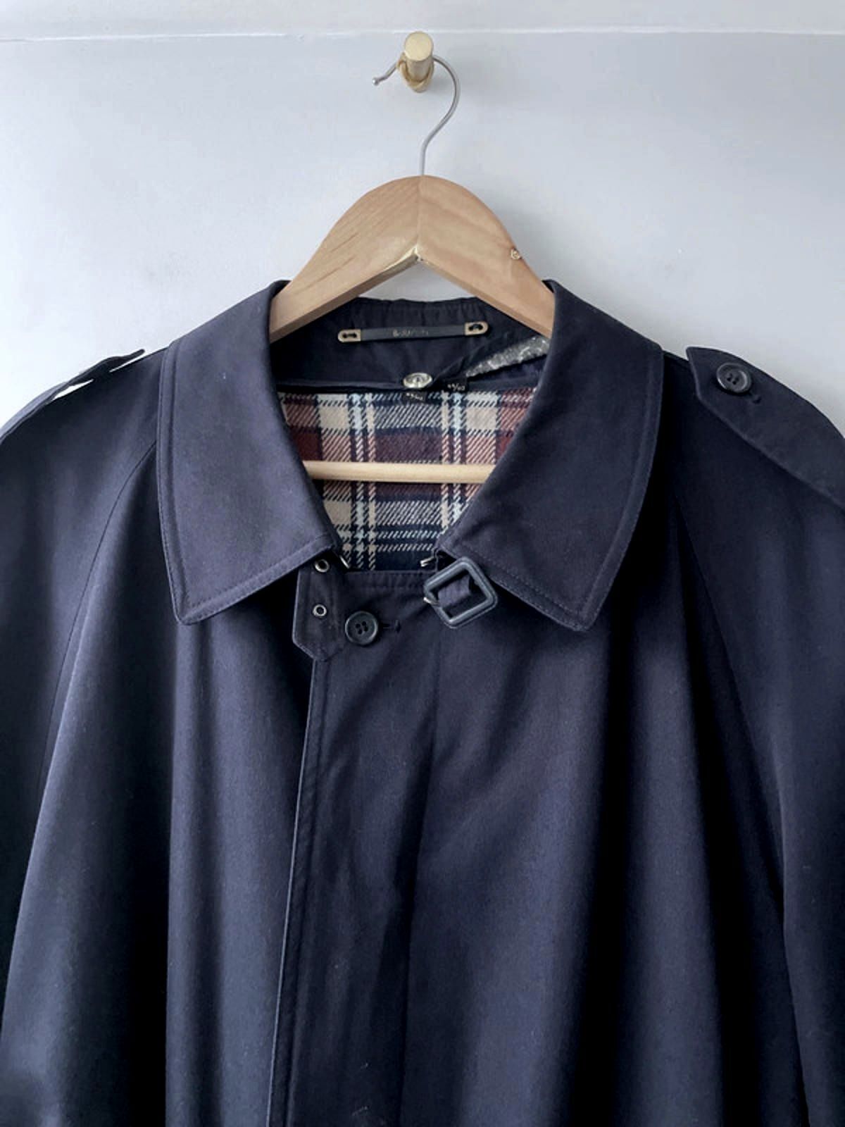Men’s Baracuta Premium Belted Trench Coat In Navy Blue - Xlarge - 2650