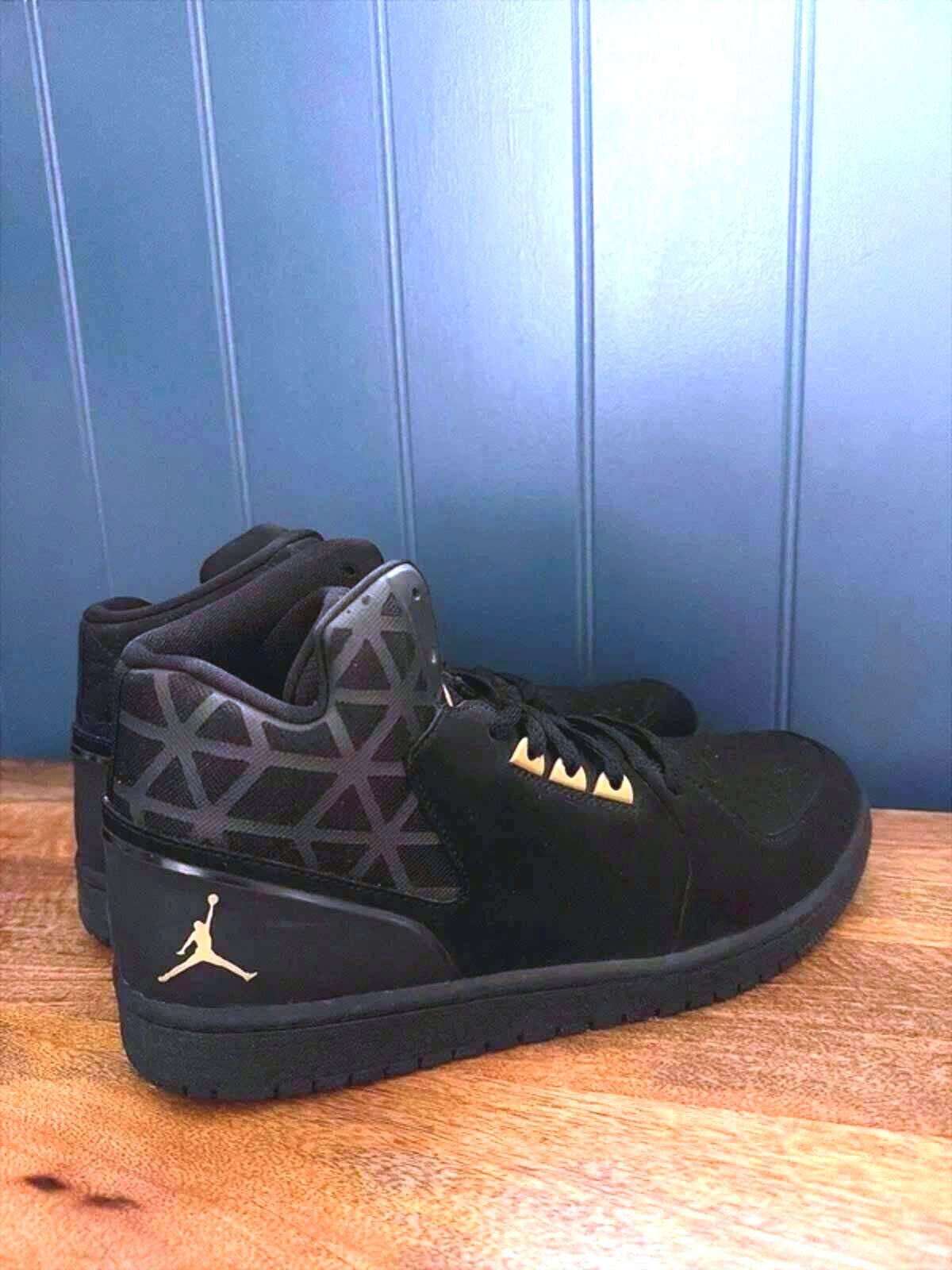 Men’s Nike Air Jordan 1 Flight 3 Basketball Trainers In Black - Uk9.5 - 3300