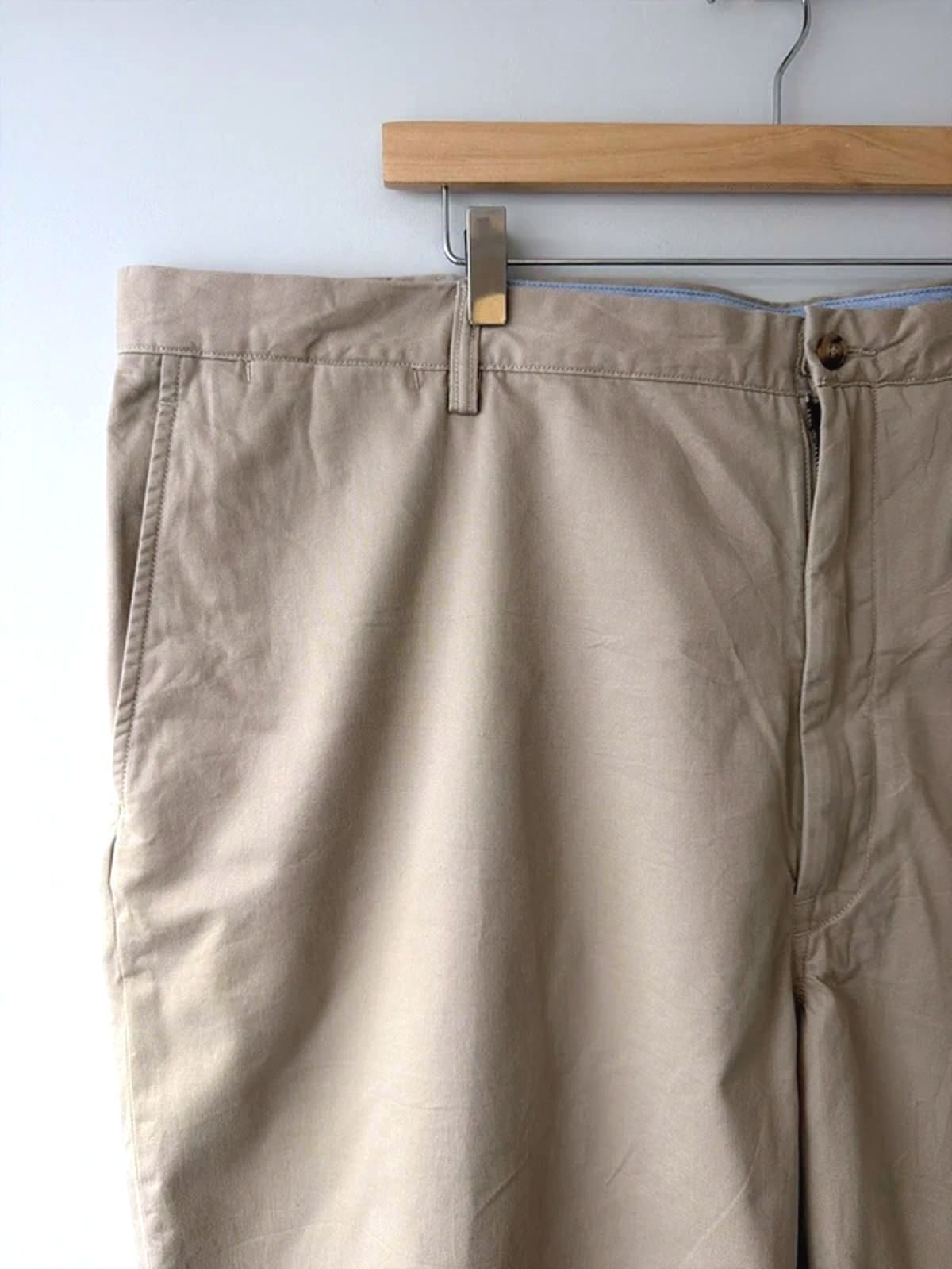 Men’s Ralph Lauren Stretch Classic Fit Chino Shorts in Beige - W48 - 3275
