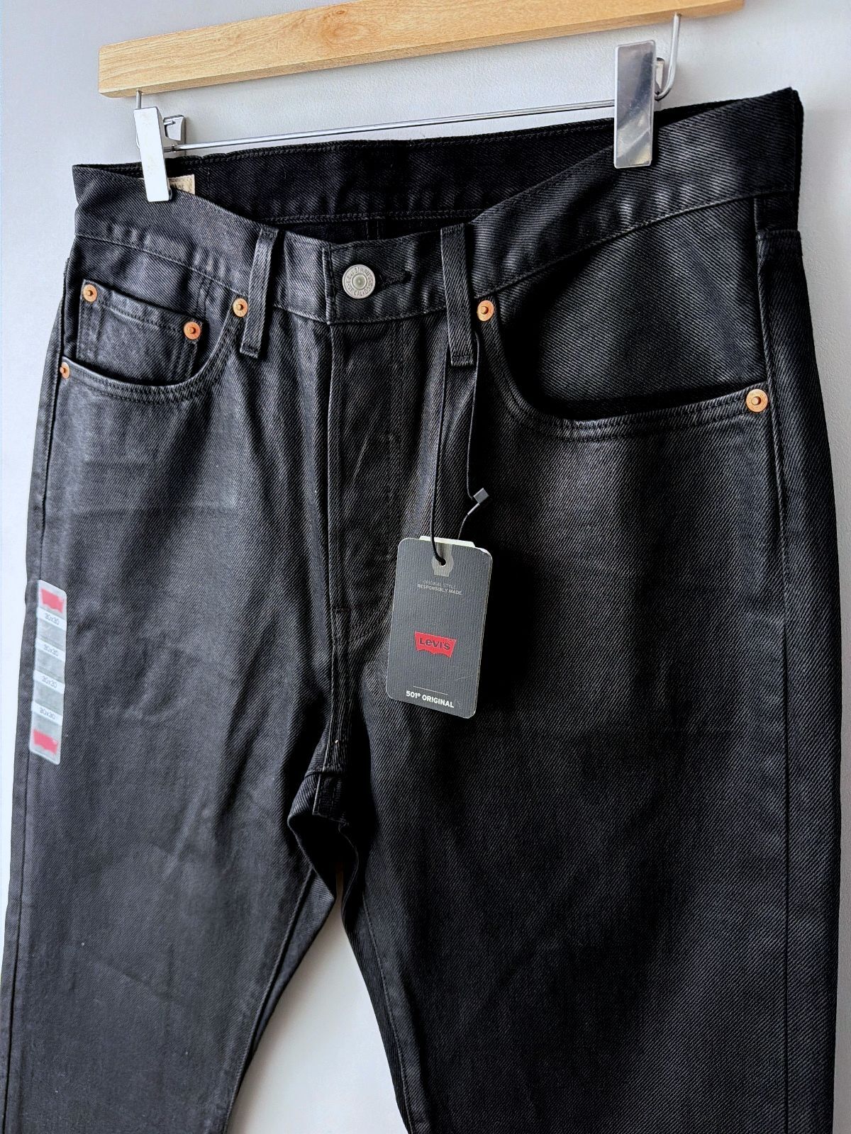 Women’s Levi's 501 Wax Coated Straight Leg Jeans In Black - W30/L30 - 3743