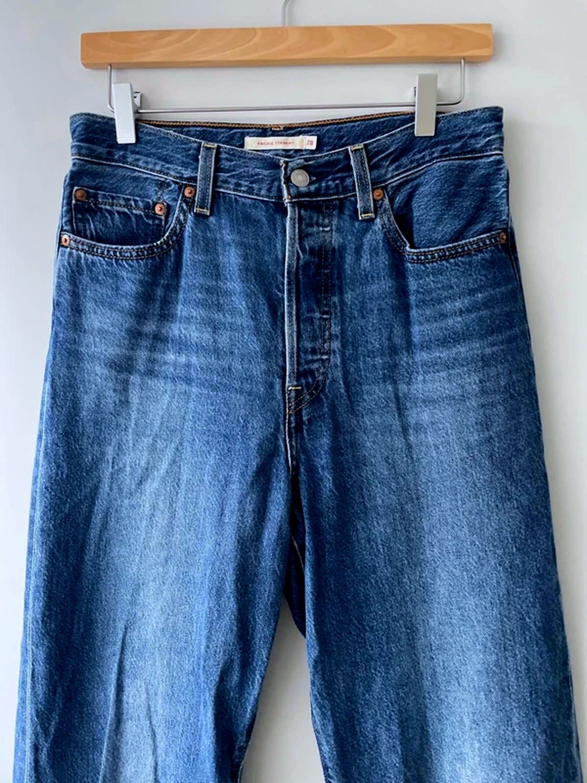 Women’s Levi’s High Waisted Ribcage Straight Fit Jeans In Navy - W28/L27 - 2954