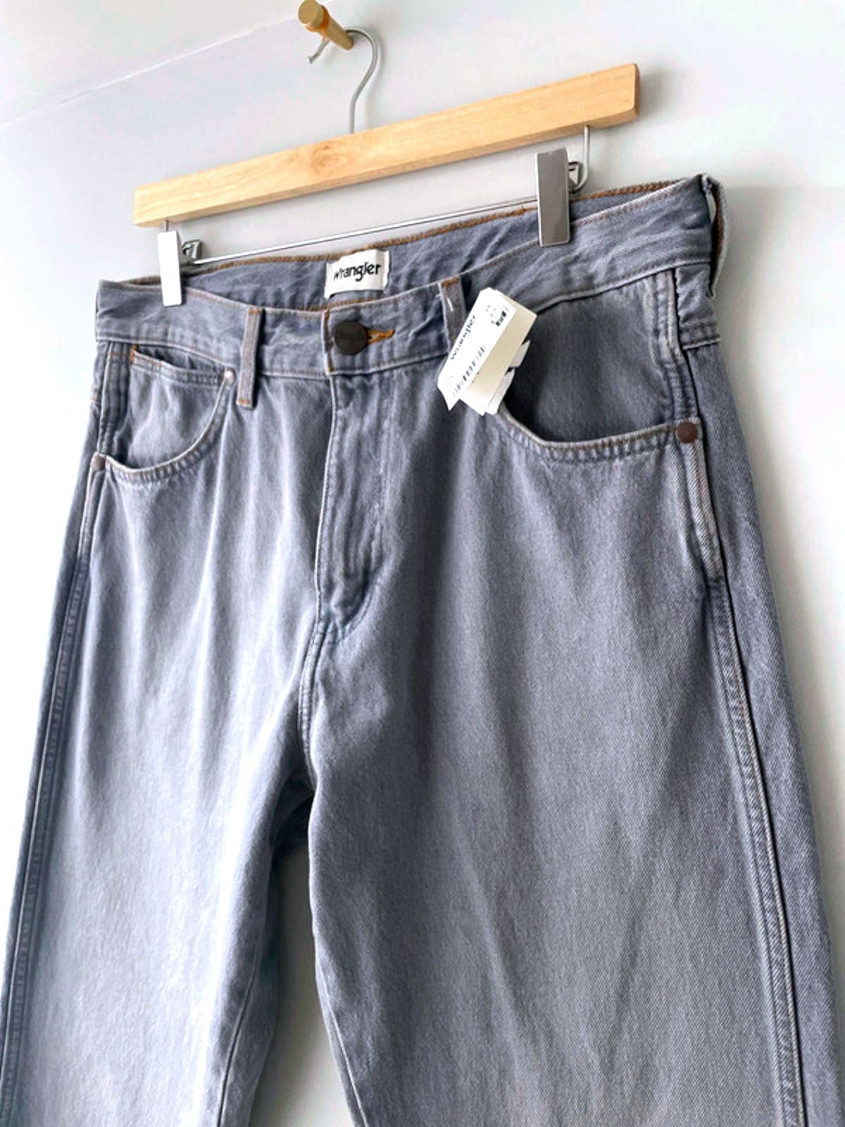Mens Wrangler Frontier 880 Relaxed Straight Fit Jeans In Blue - W32/L32 - 2383