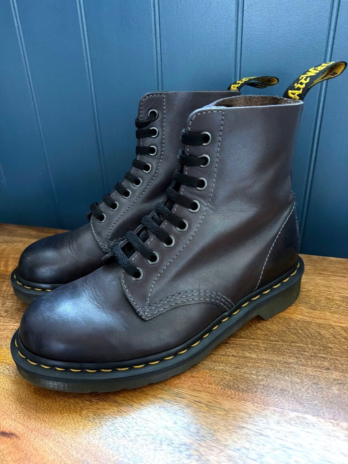 Women’s Dr. Martens 1460 Smooth Leather Lace-up Boots In Purple - Uk7 - 3825