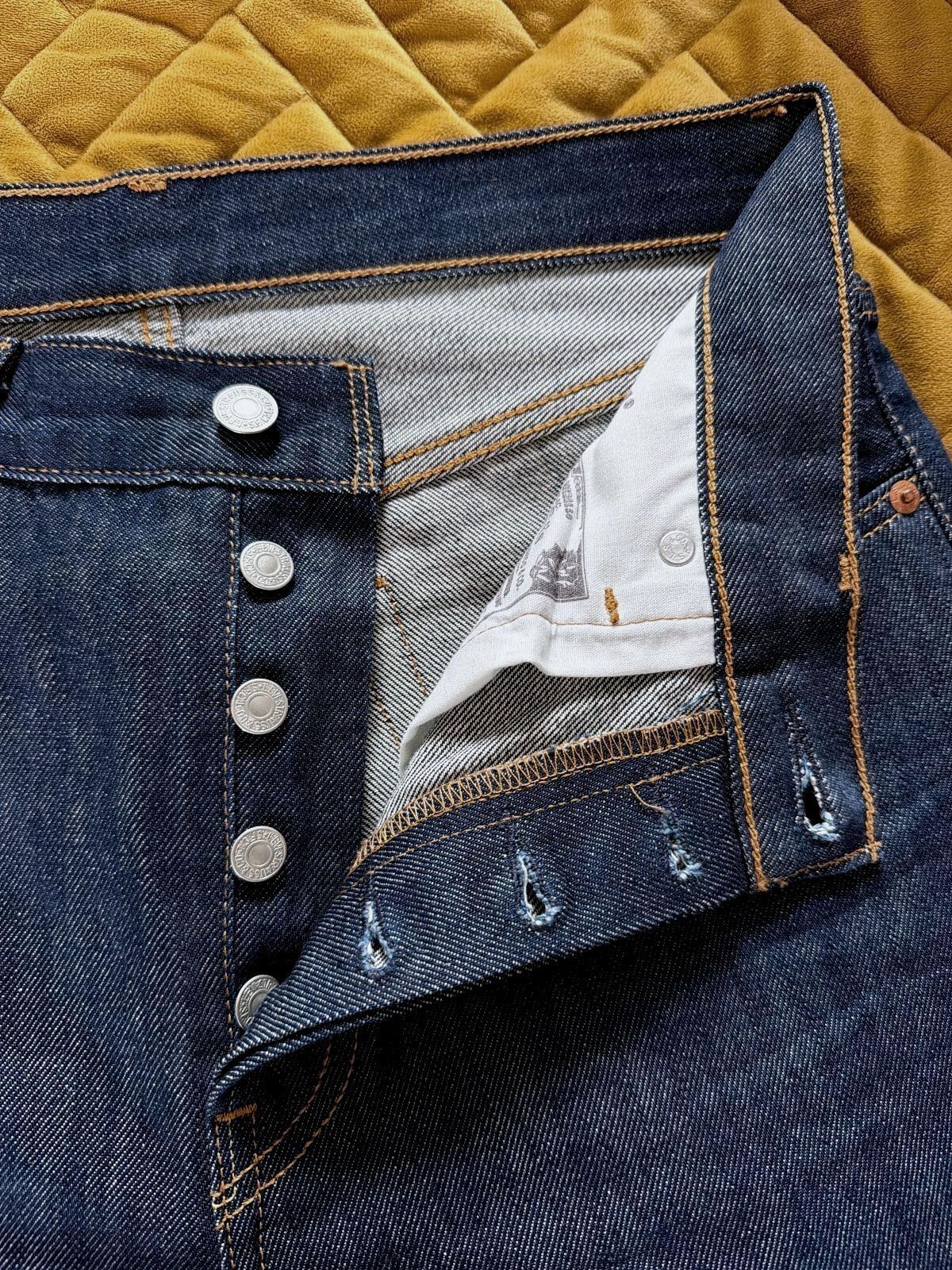 Women’s Levi's 501 Straight Leg Jeans With Rainbow Heart Patch - W29/L29