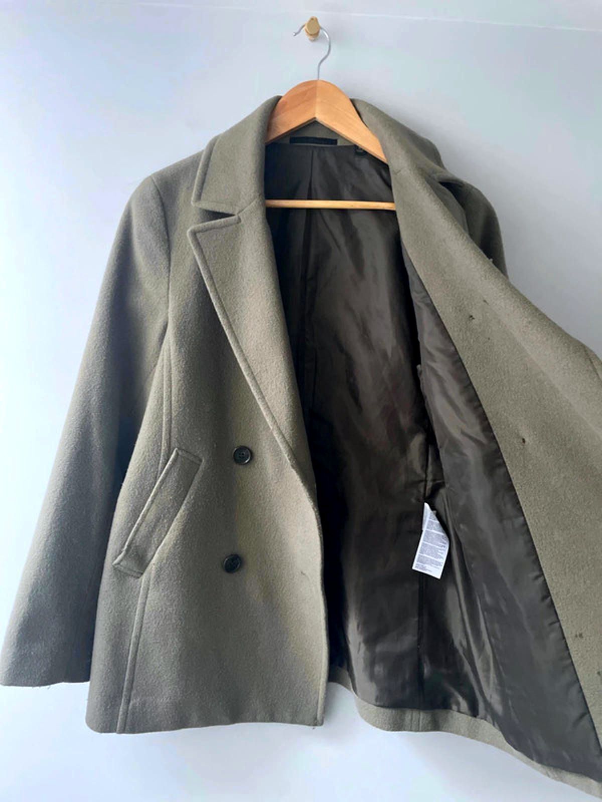 Women’s Uniqlo Double Breasted Wool Jacket Peacoat In Khaki - Small - 2566