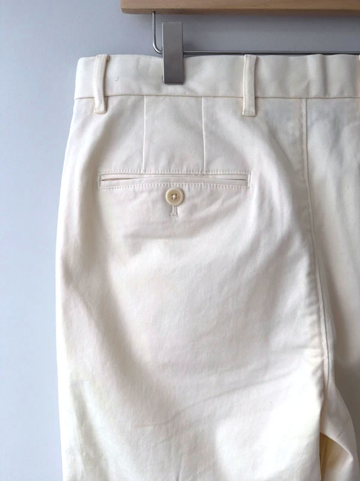 Men’s Tommy Hilfiger Denton Stretch Fit Chino Trousers In Cream - W31/L32 - 3250