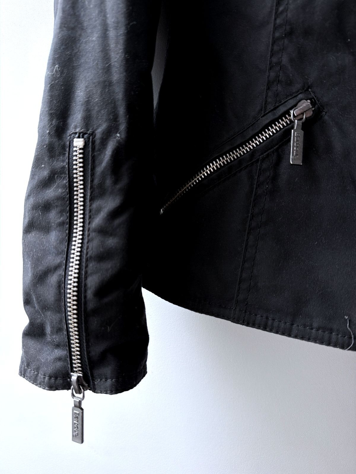 Women’s Barbour International Waxed Cotton Jacket In Black - Uk10 - 3661