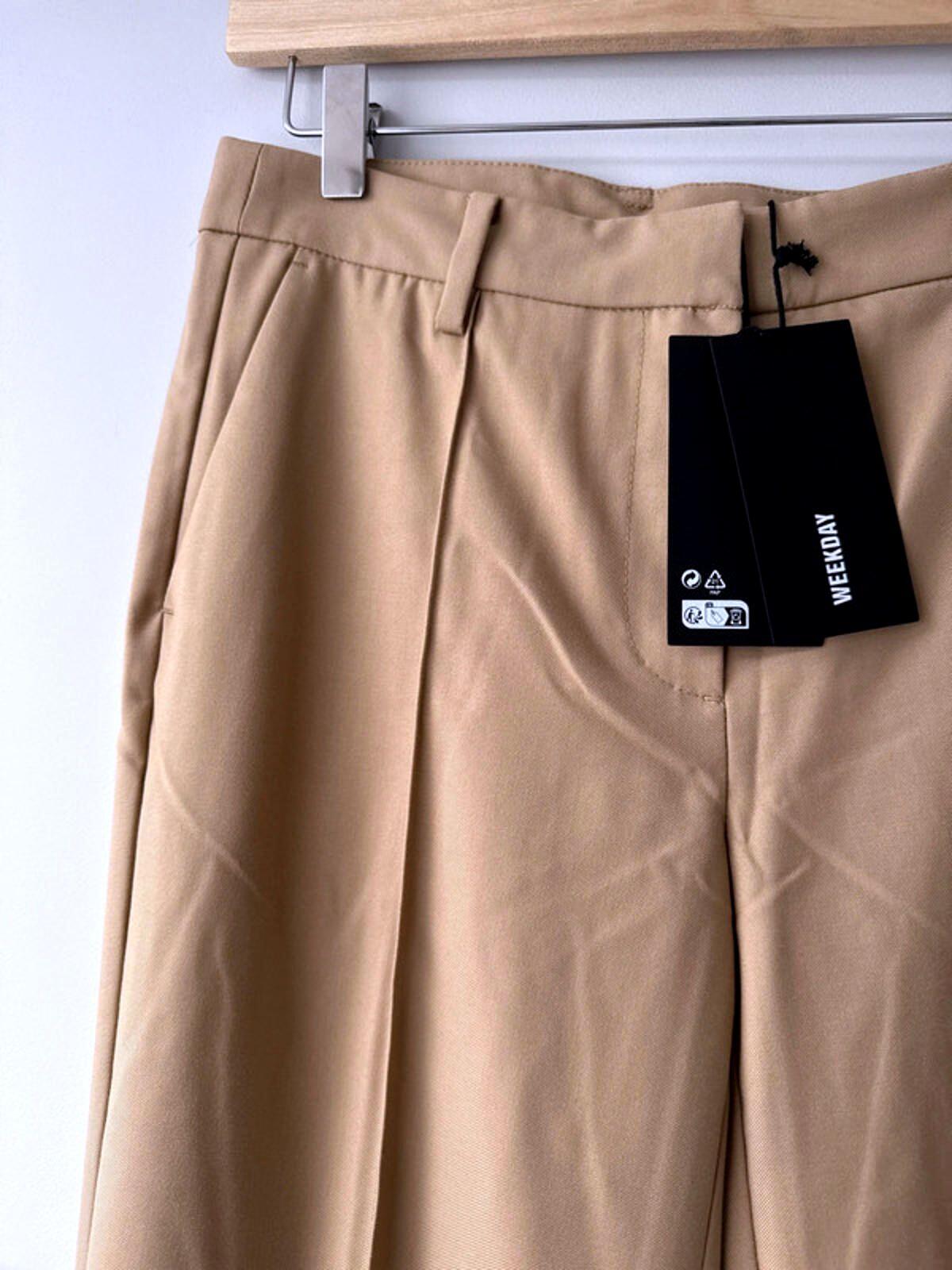Women’s Weekday Kylie Wide Leg Trousers In Beige - W28/L32 - 1694