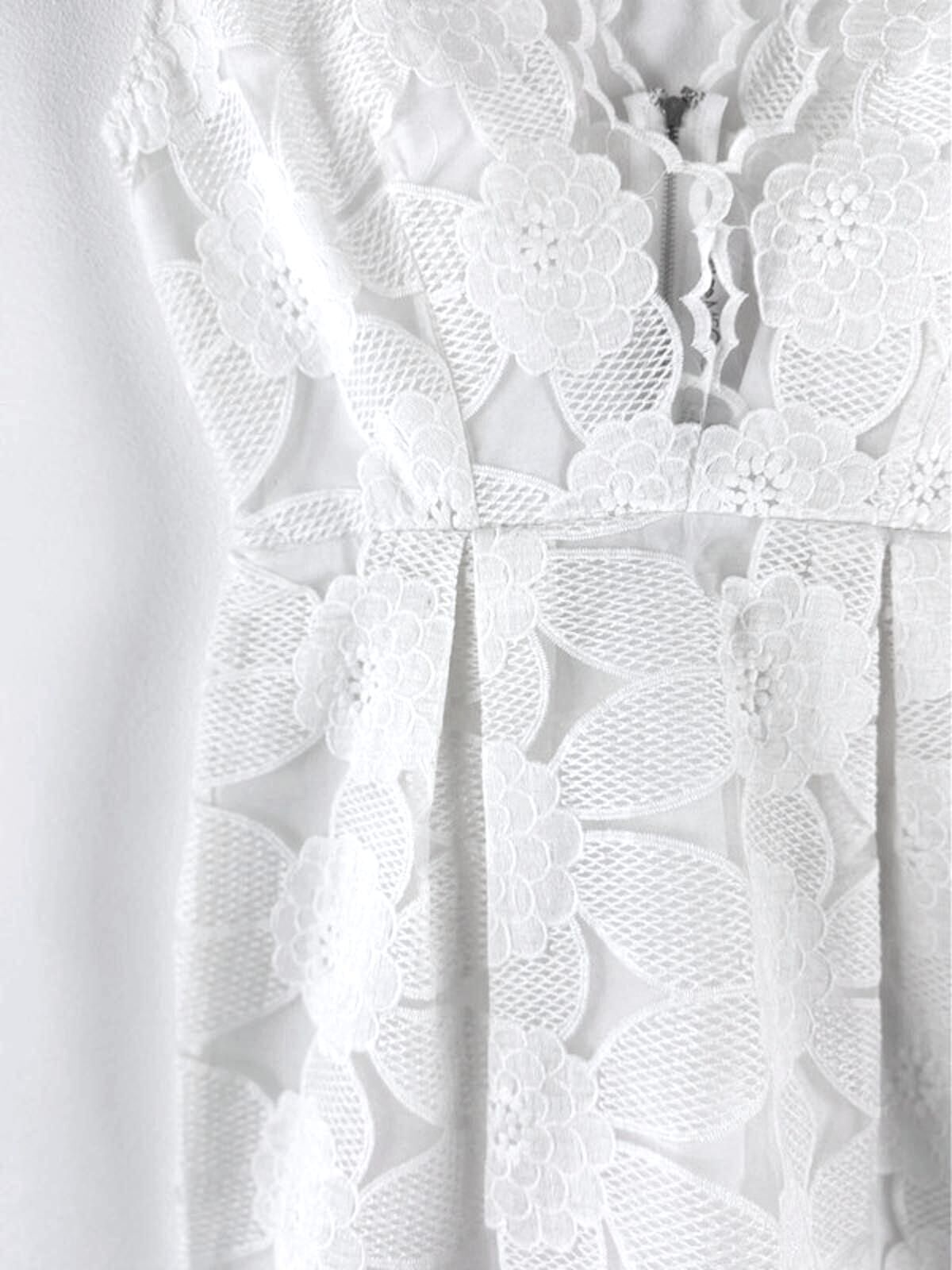 Women’s Alice McCall Premium Lace Mini Dress In White - UK6 - 1433
