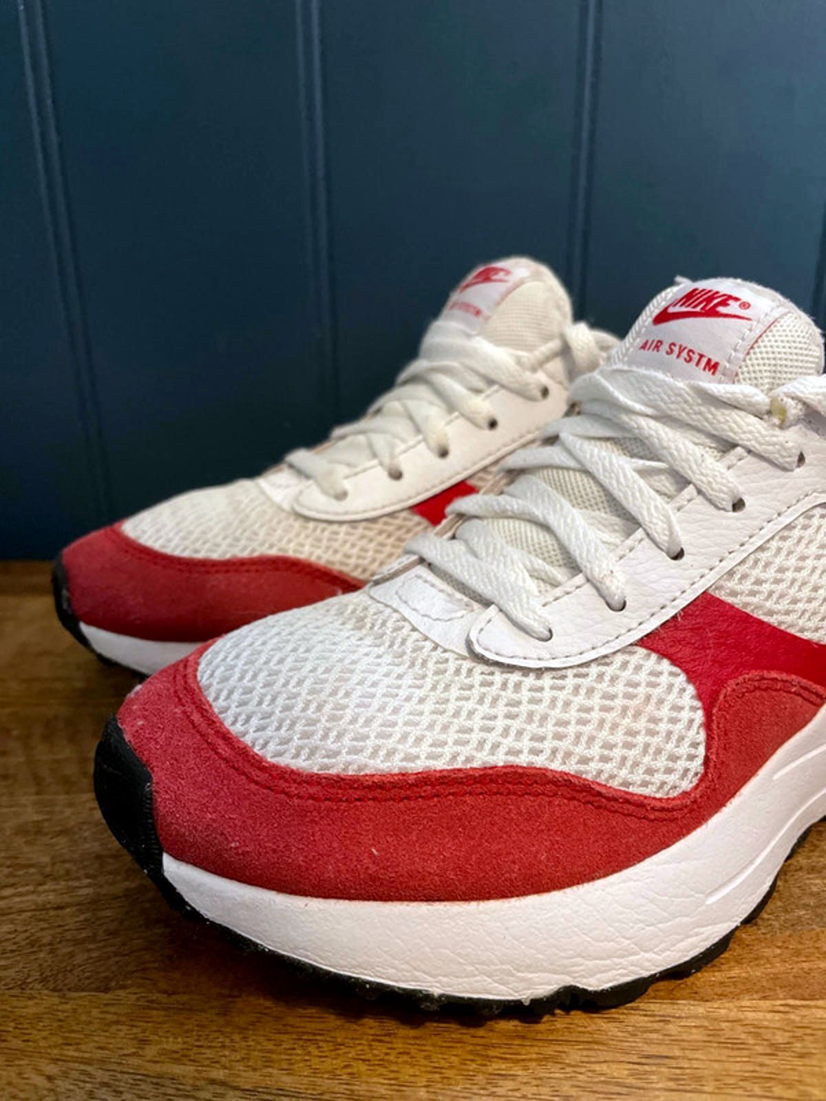 Women’s Nike Air Max SYSTM Trainers In White/University Red - UK 4.5 - 2606