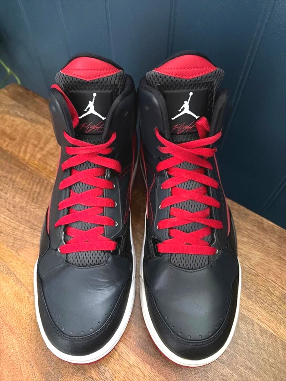 Men’s Nike Air Jordan SC-3 Basketball Trainers In Black/Red - Uk9 - 3293