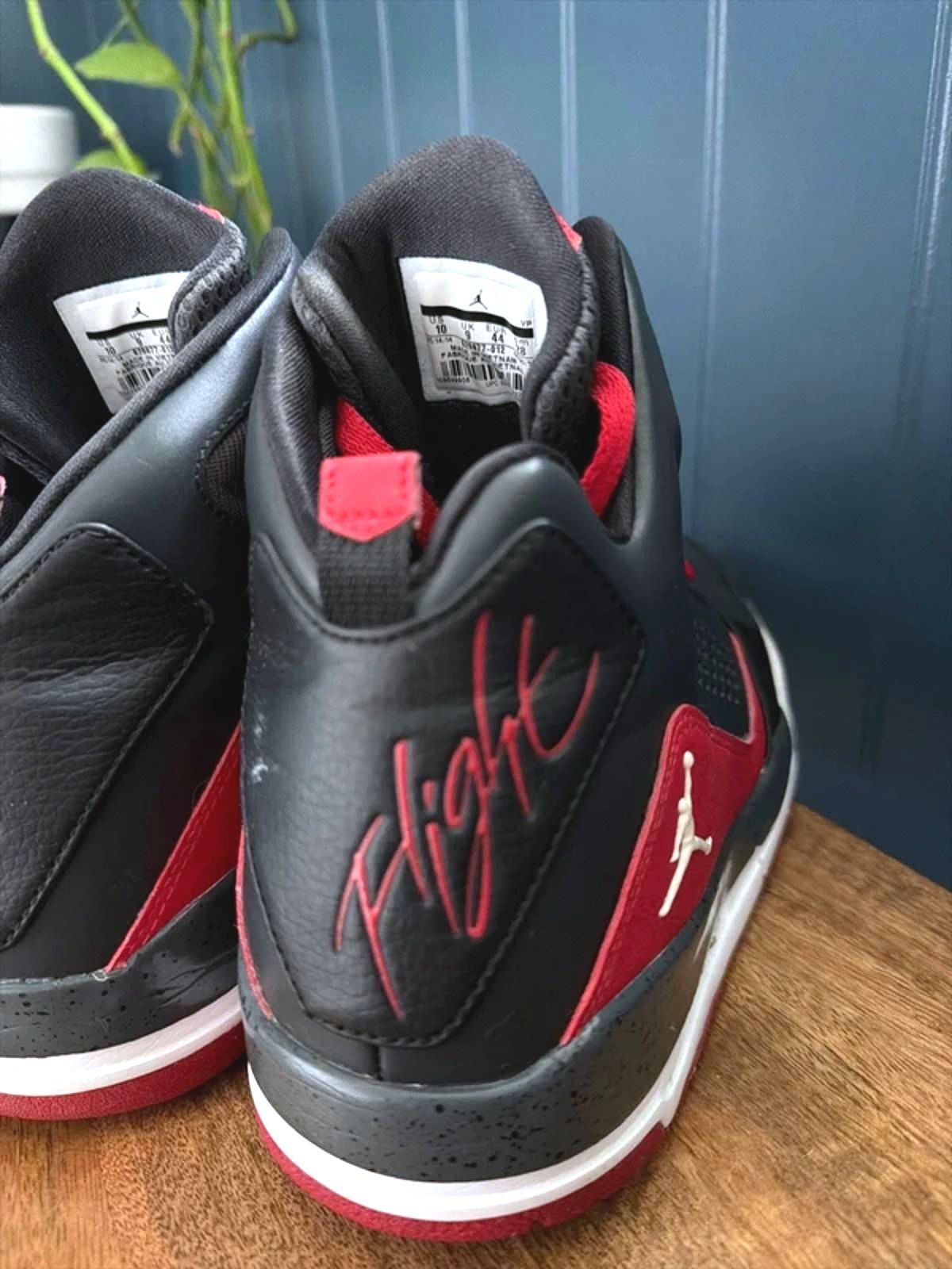 Men’s Nike Air Jordan SC-3 Basketball Trainers In Black/Red - Uk9 - 3293