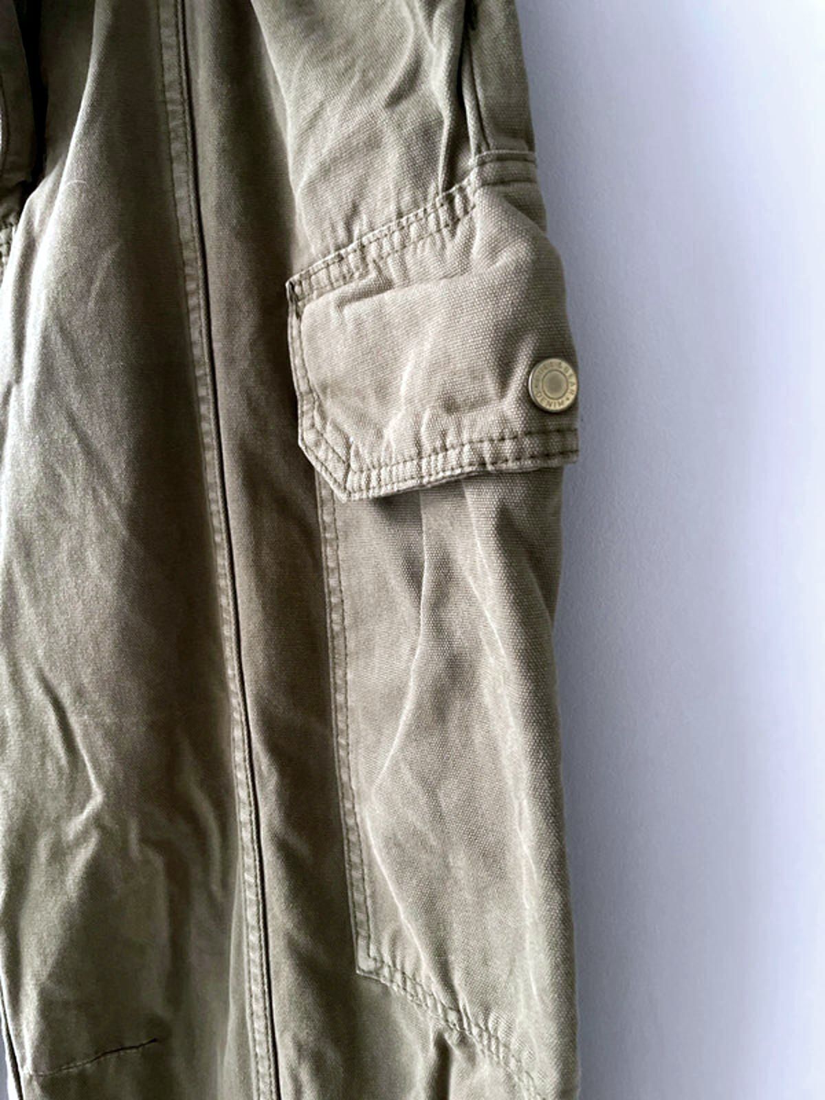 Women's Pull and Bear Baggy Fit Cargo Trousers in Khaki - W32/L29 - 2754