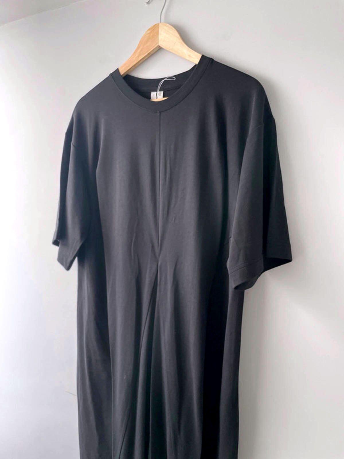 Women’s Arket Longline Dress With Two Front Pleat Details In Black - Small -2004