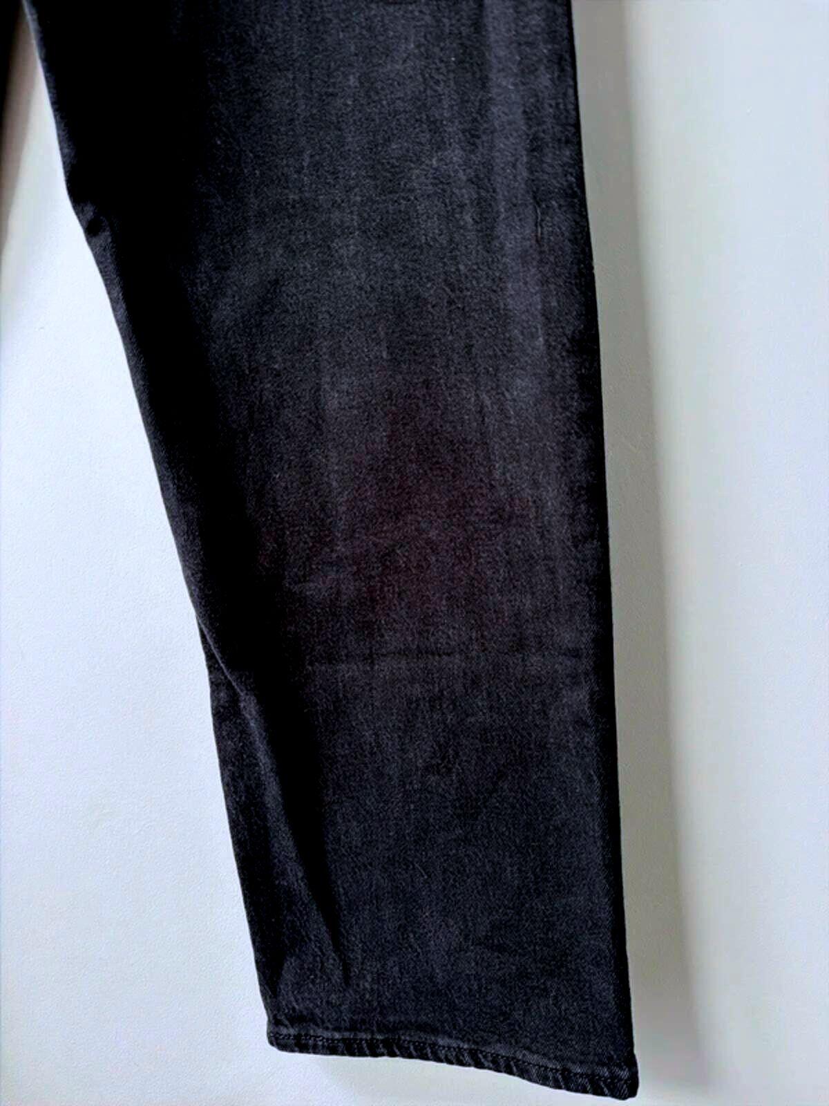 Women’s Levi’s Ribcage Straight High Waisted Fit Jeans In Black - W28/L27 - 3554