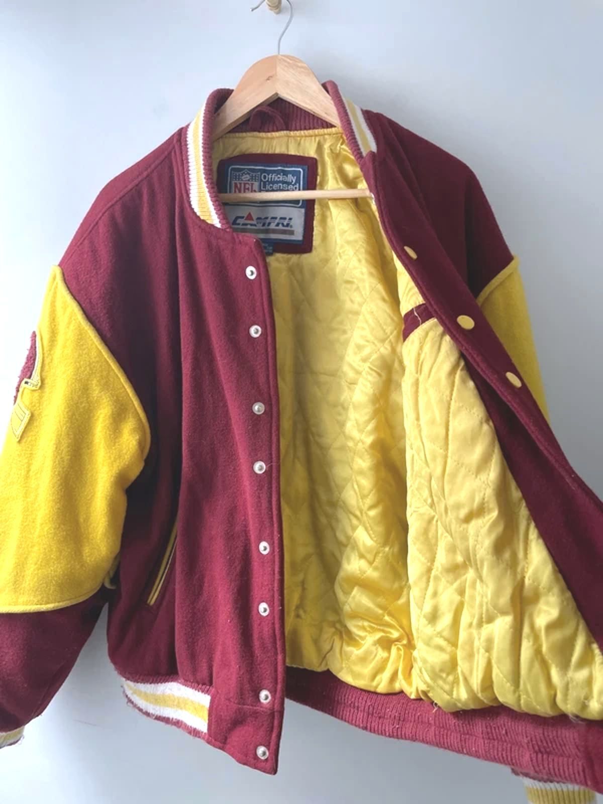 Men’s Washington Redskins Rare Wool Bomber Jacket in Red/Yellow - Medium - 2956
