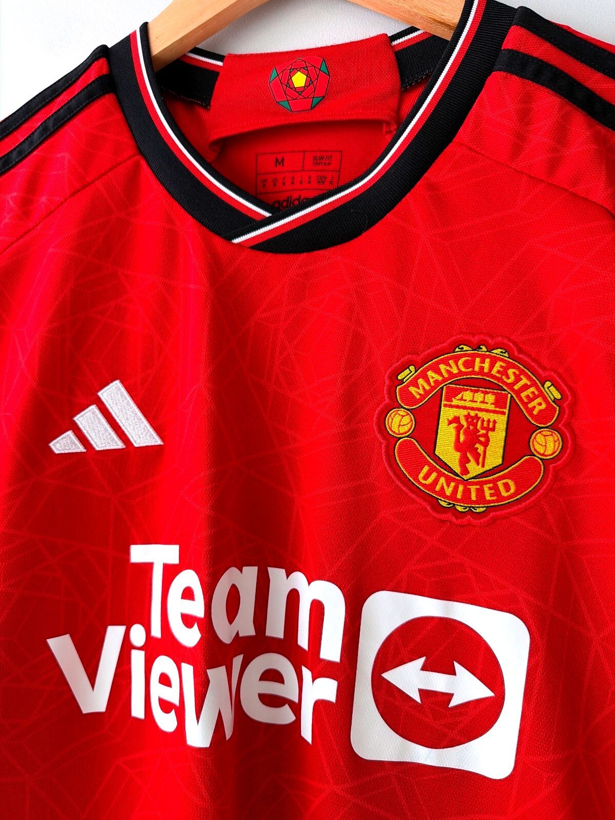 Mens Manchester United Champions 20 Football Shirt Jersey - Medium - 3594
