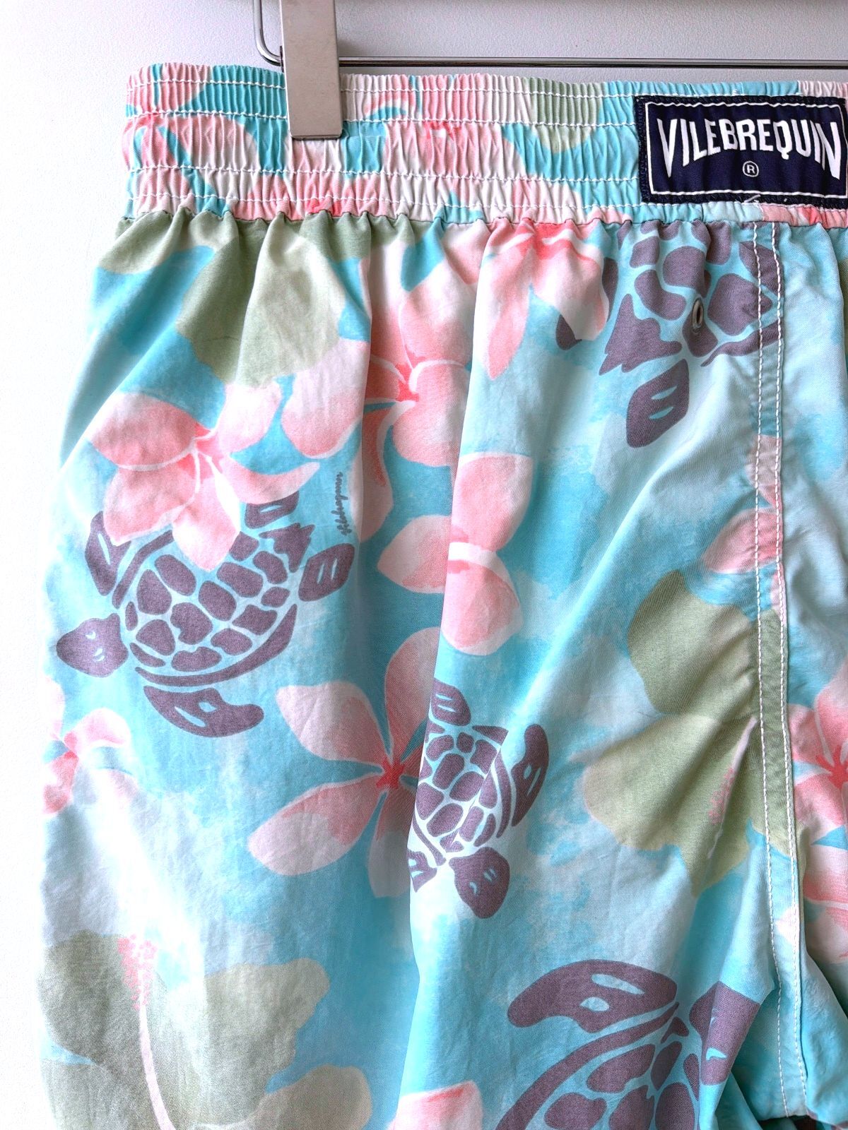 Men's Vilebrequin Swim Shorts With Turtle and Floral Print - XLarge - 3604