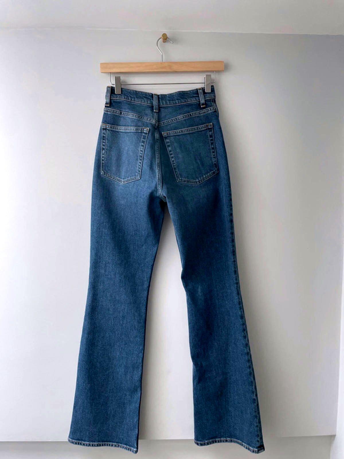 Women’s Arket High Waisted Bootcut Fit Jeans In Navy - W25/L32 - 2001
