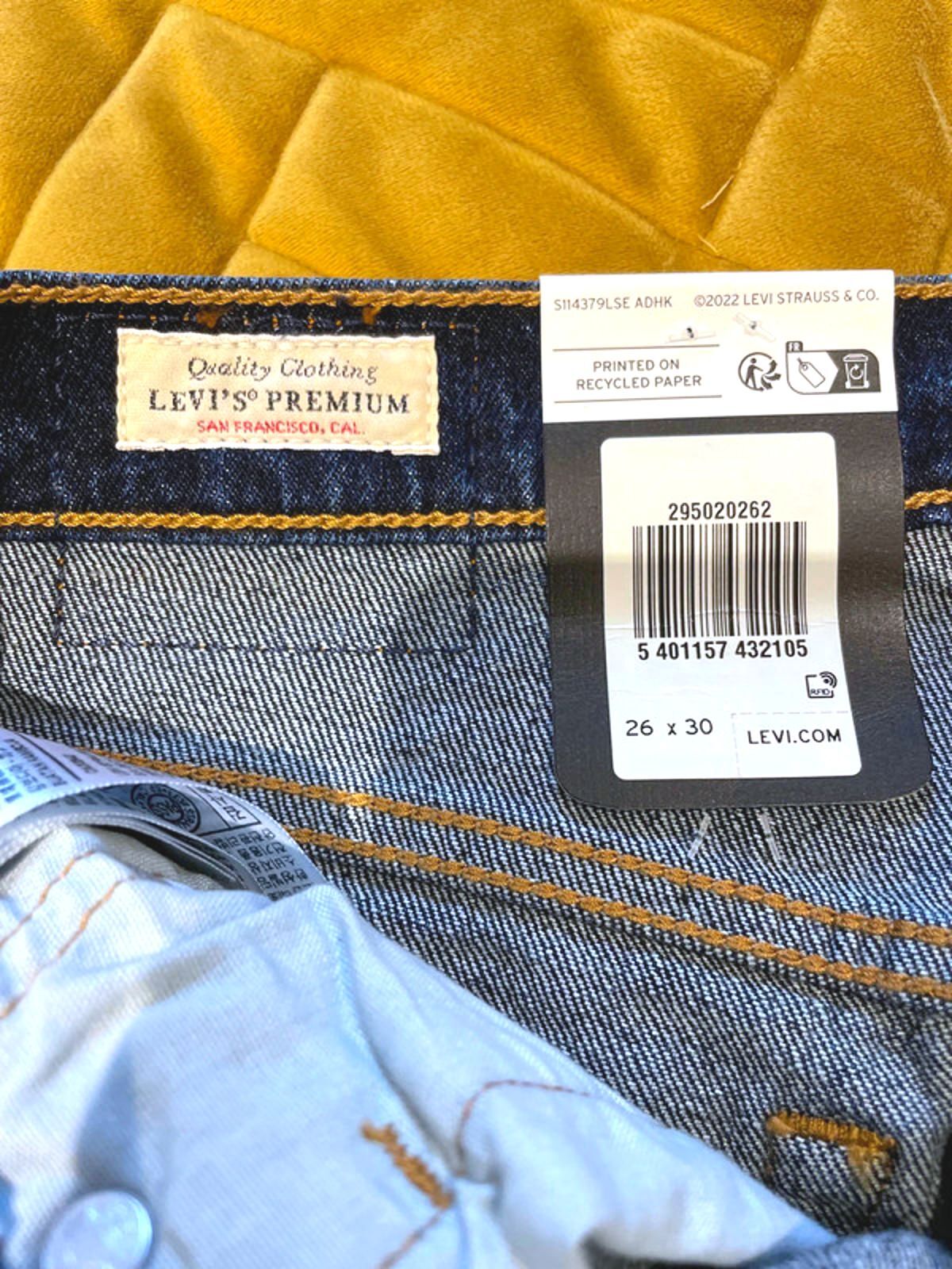 Women’s Levi’s 501 Skinny Fit High Rise Jeans in Navy - W26/L30 - 2765