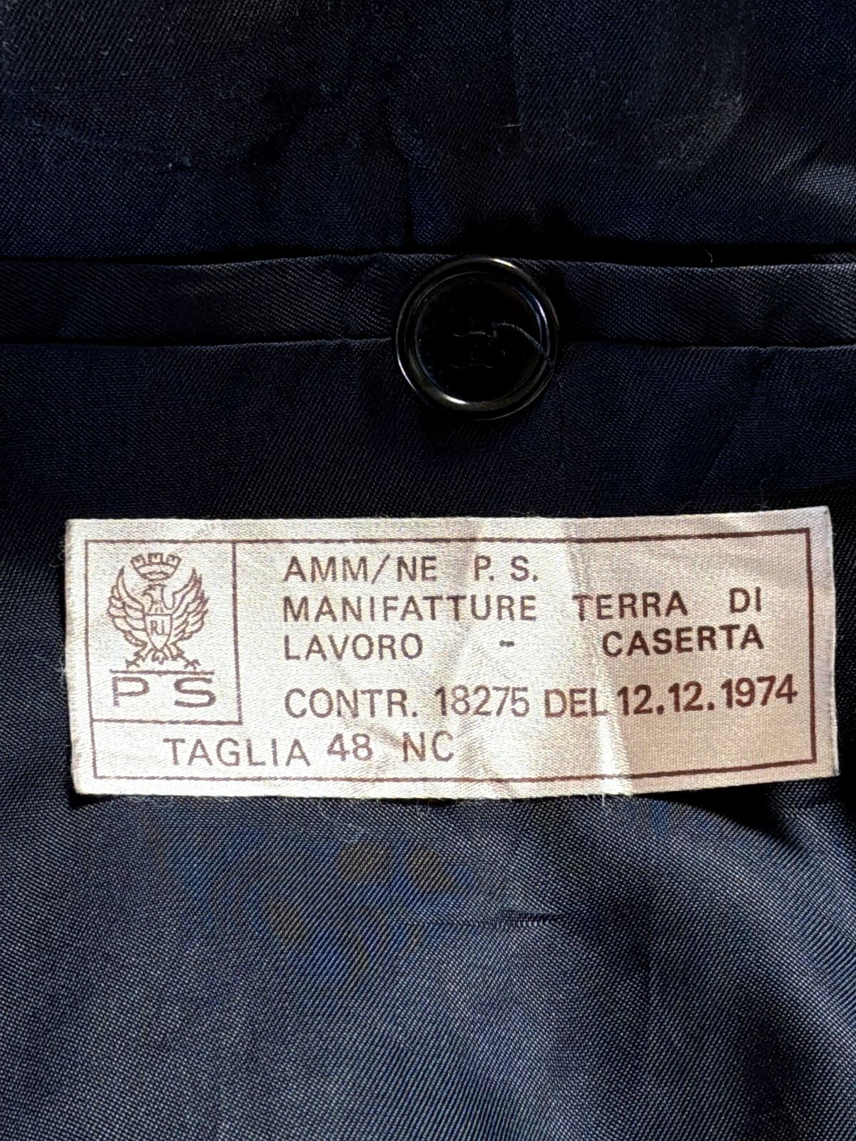 Mens Vintage Italian Police Carabinieri Wool Overcoat In Dark Navy - Medium