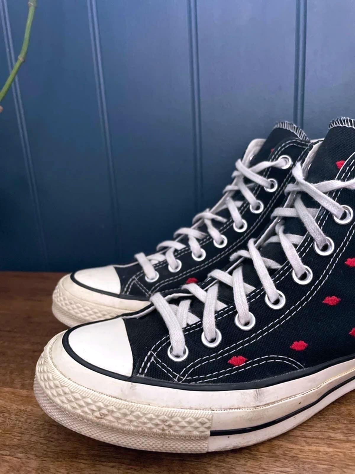 Women’s Converse Chuck 70 High Embroidered Lips Trainers In Black - UK7 - 2953