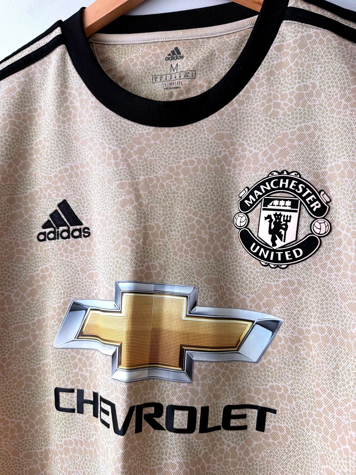 Mens Manchester United 2019/20 Football Shirt Shirt Jersey - Medium - 3595