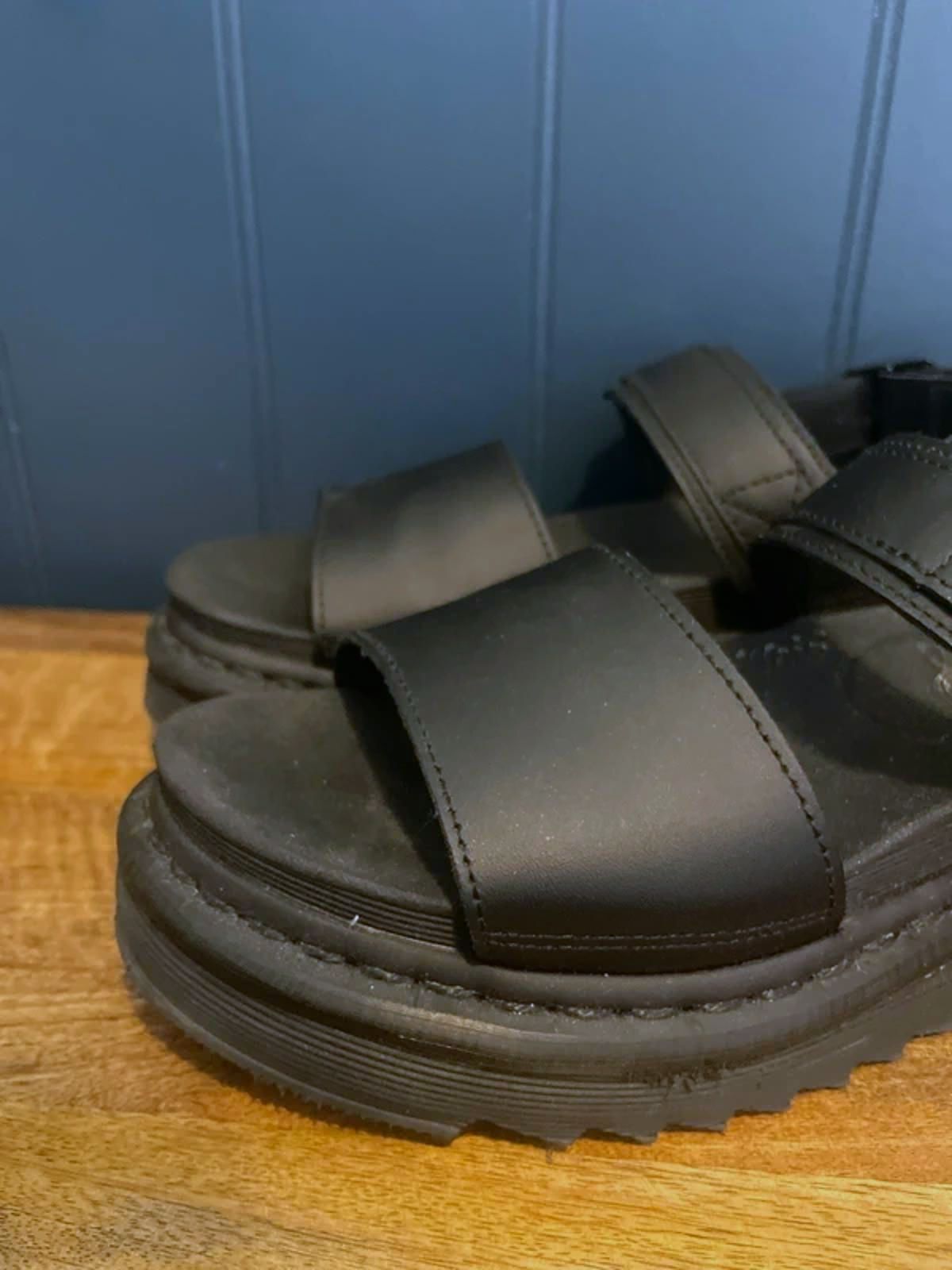 Women’s Dr Martens Voss Chunky Sole Sandals In Black - UK5 - 3086