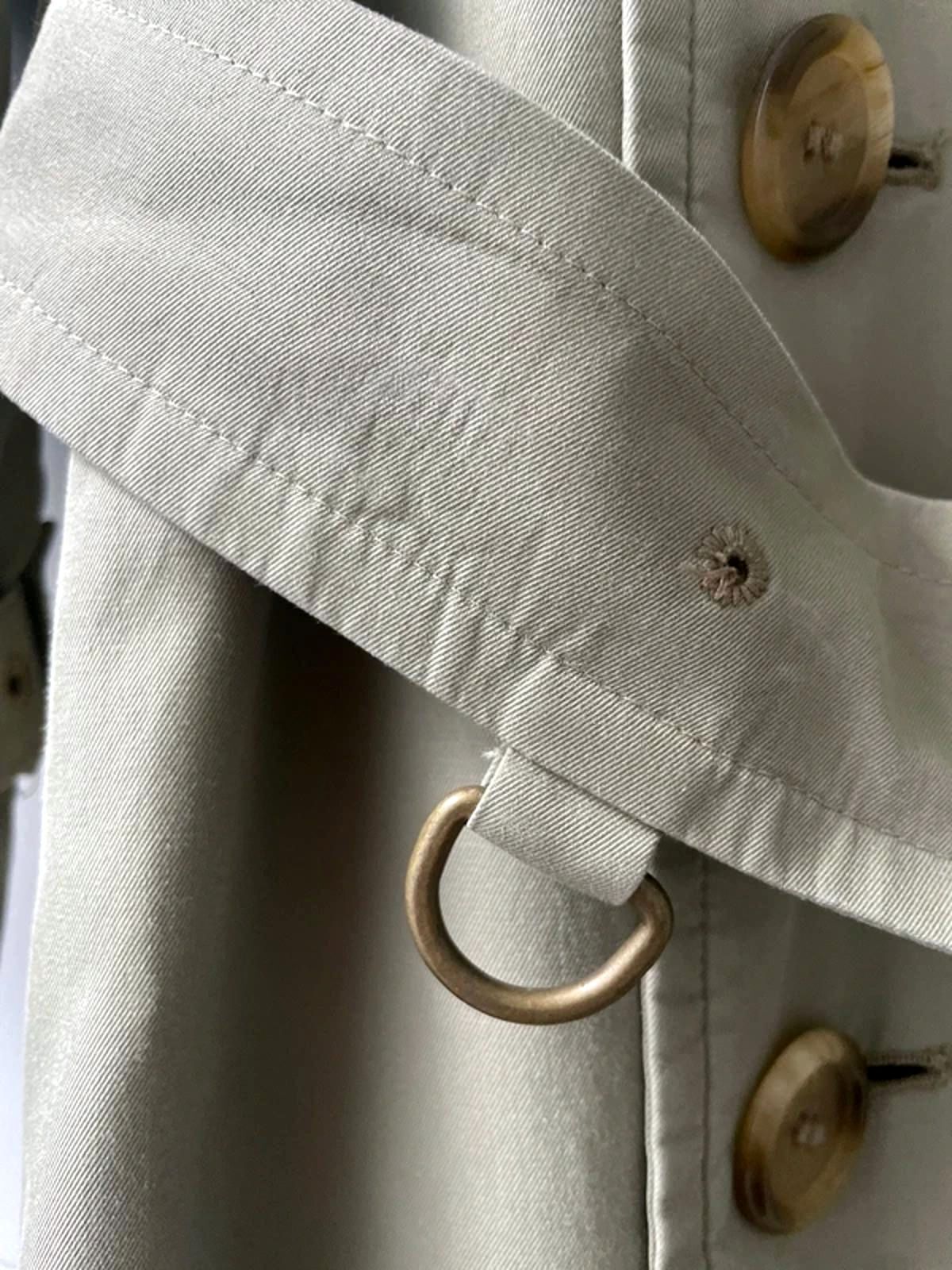 Women’s Burberry Kensington Vintage Double Breasted Trench Coat In Light Green - Uk16 - 3000