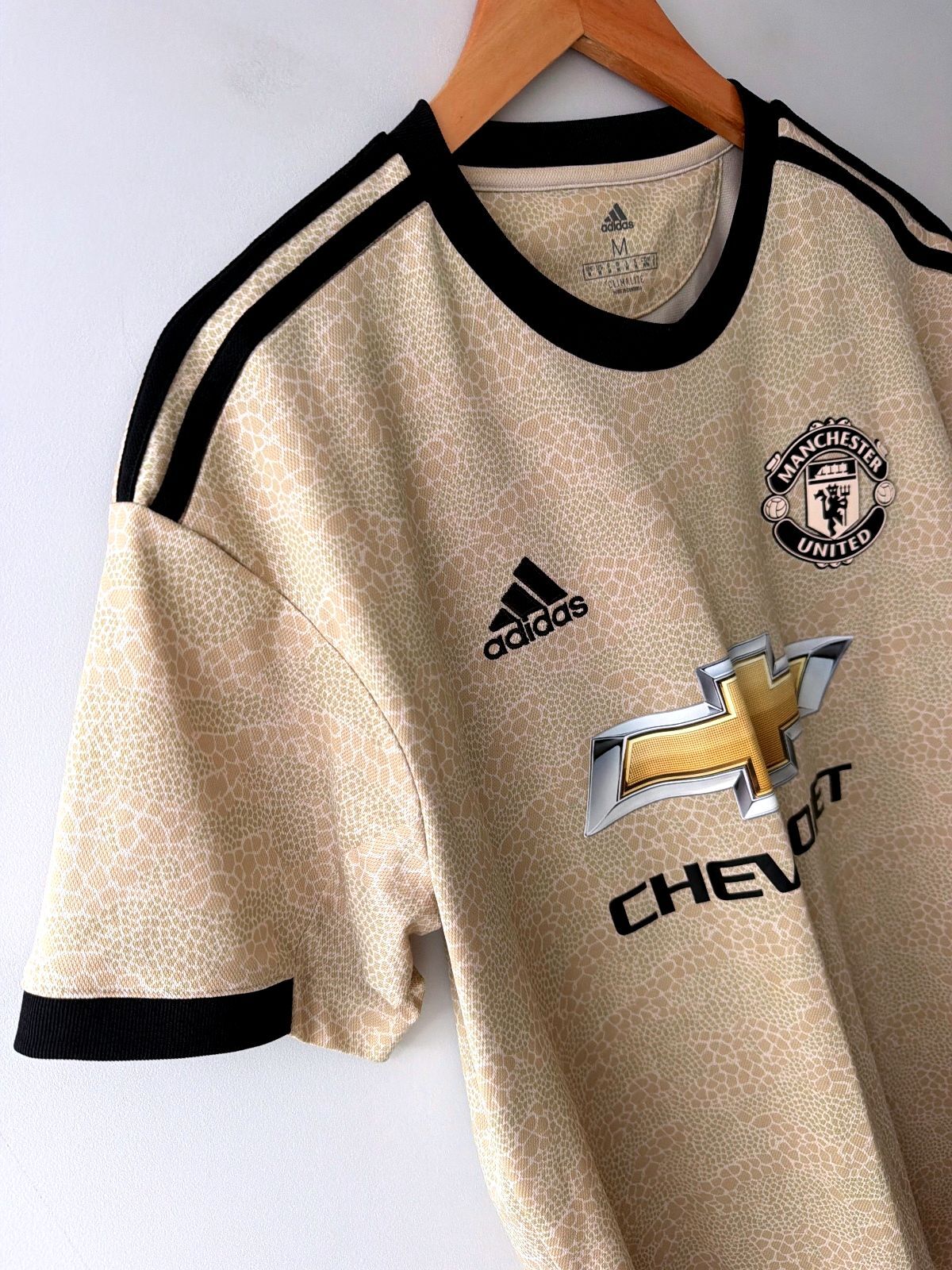 Mens Manchester United 2019/20 Football Shirt Shirt Jersey - Medium - 3595