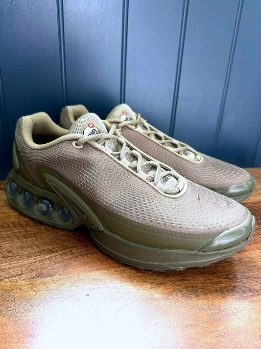 Nike Air Max DN Chunky Sole Trainers In Olive/Khaki  - UK8.5 -  3535