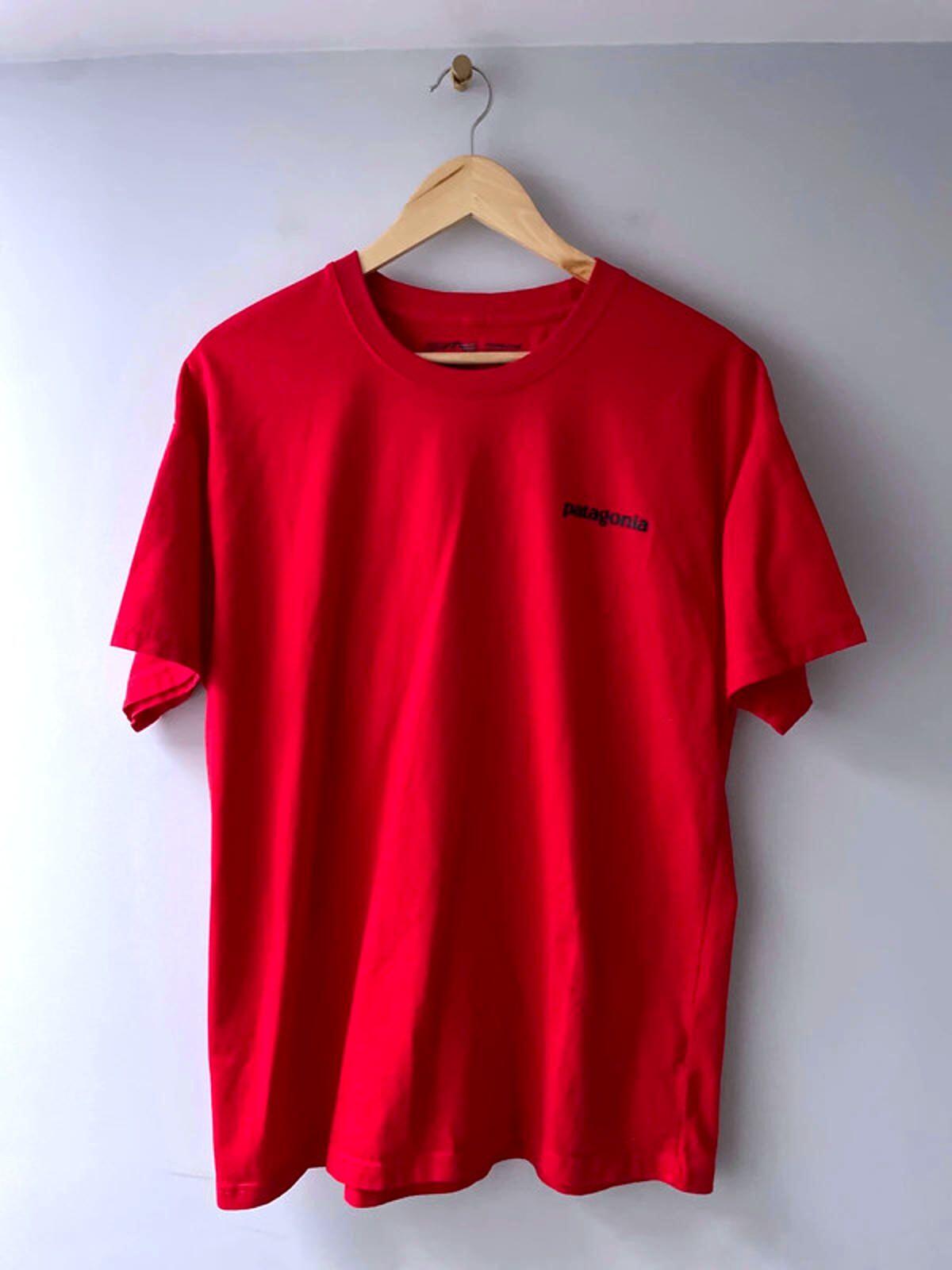 Women's Patagonia Crew Neck Printed T-shirt In Red - XXLarge - 2865