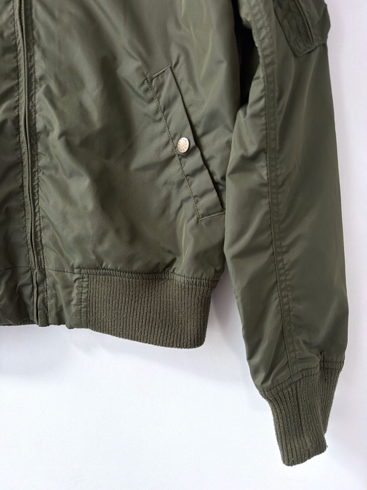 Men’s Alpha Industries MA-1 Bomber Jacket In Khaki - Medium - 3638