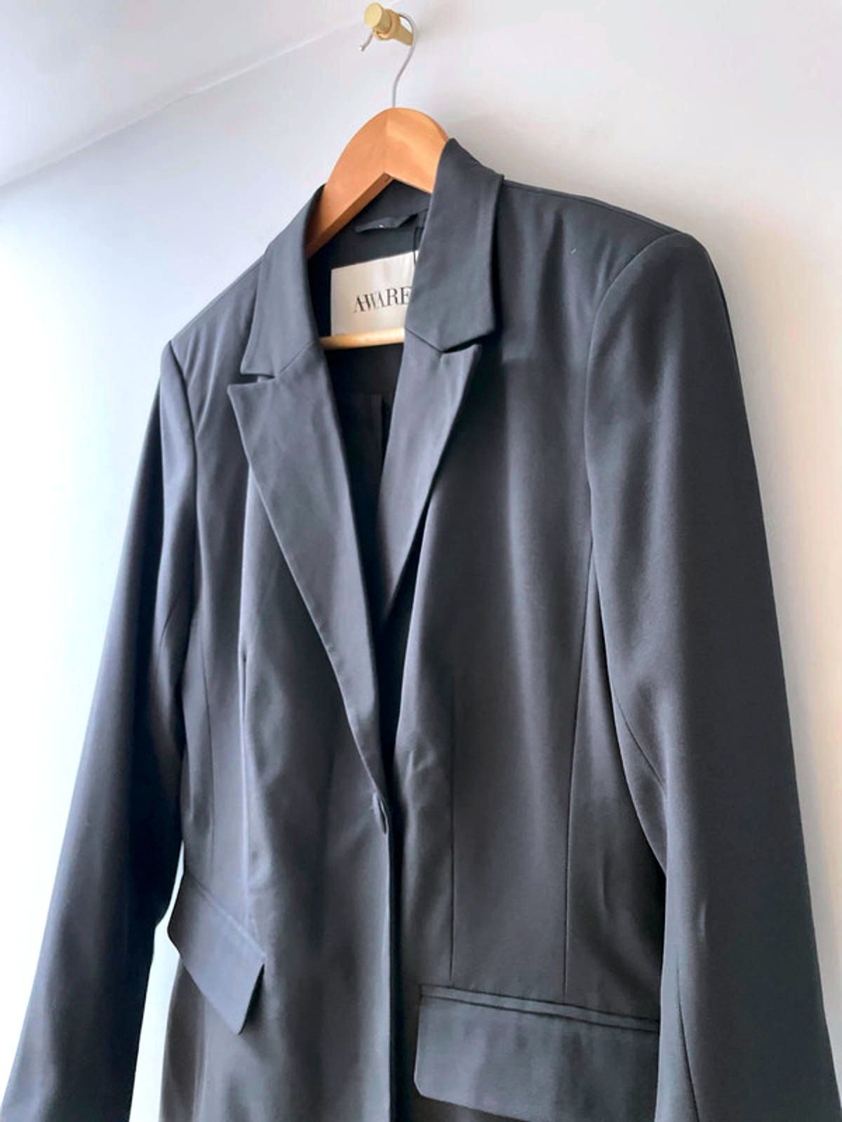 Women’s Aware Tailored Fit Single Button Blazer In Dark Grey (£110 RRP) - UK8 - 2781