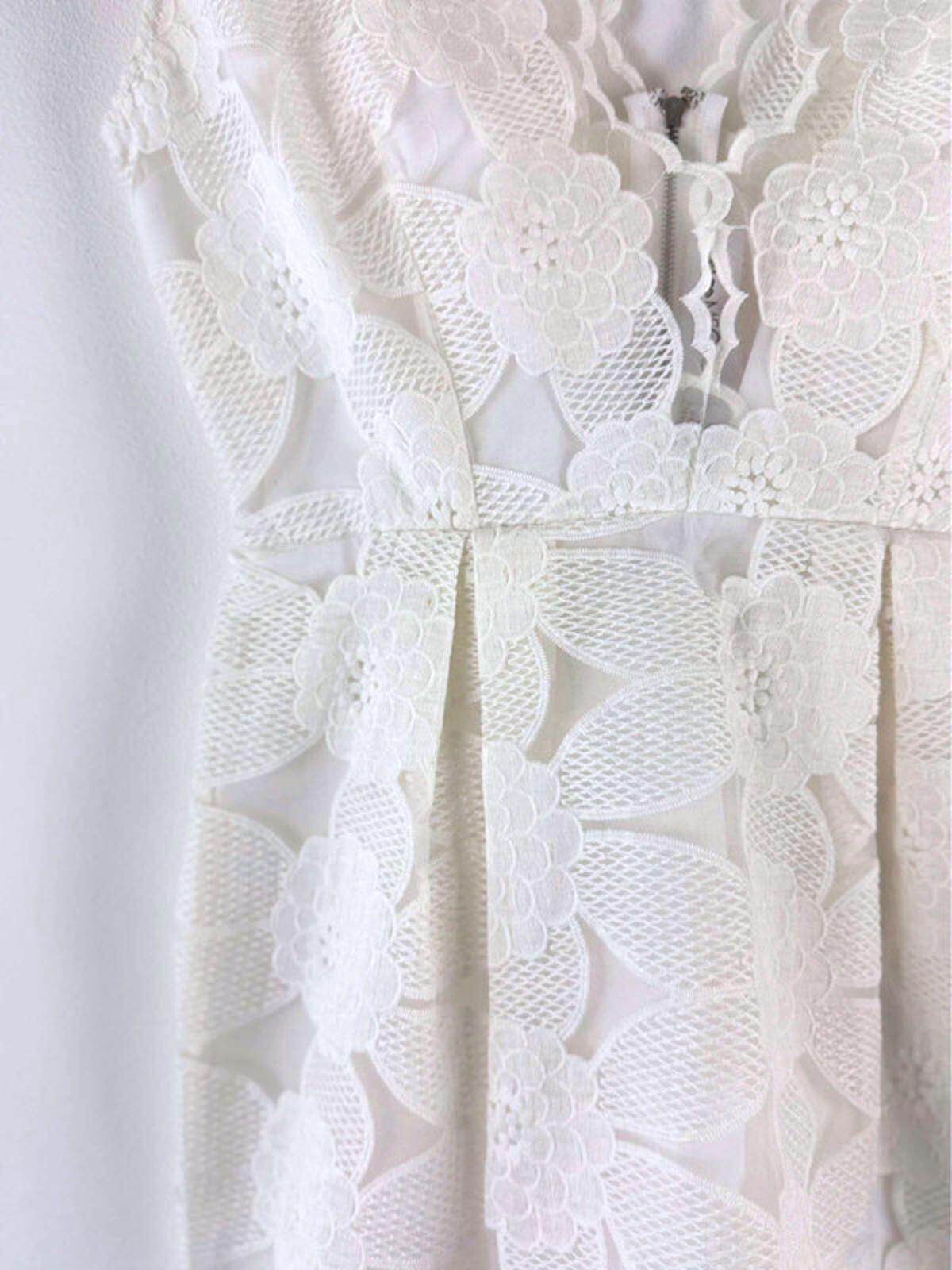 Women’s Alice McCall Premium Lace Mini Dress - UK6 - 1433