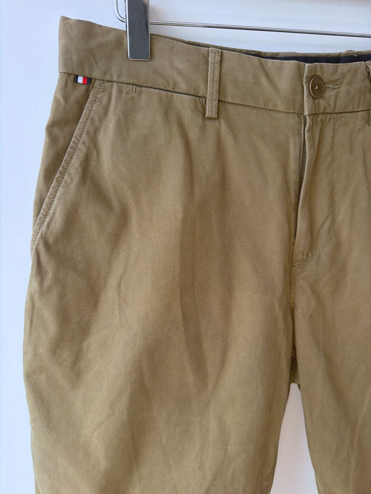 Women’s Tommy Hilfiger Cotton Chino Shorts In Khaki - W29 - 3573