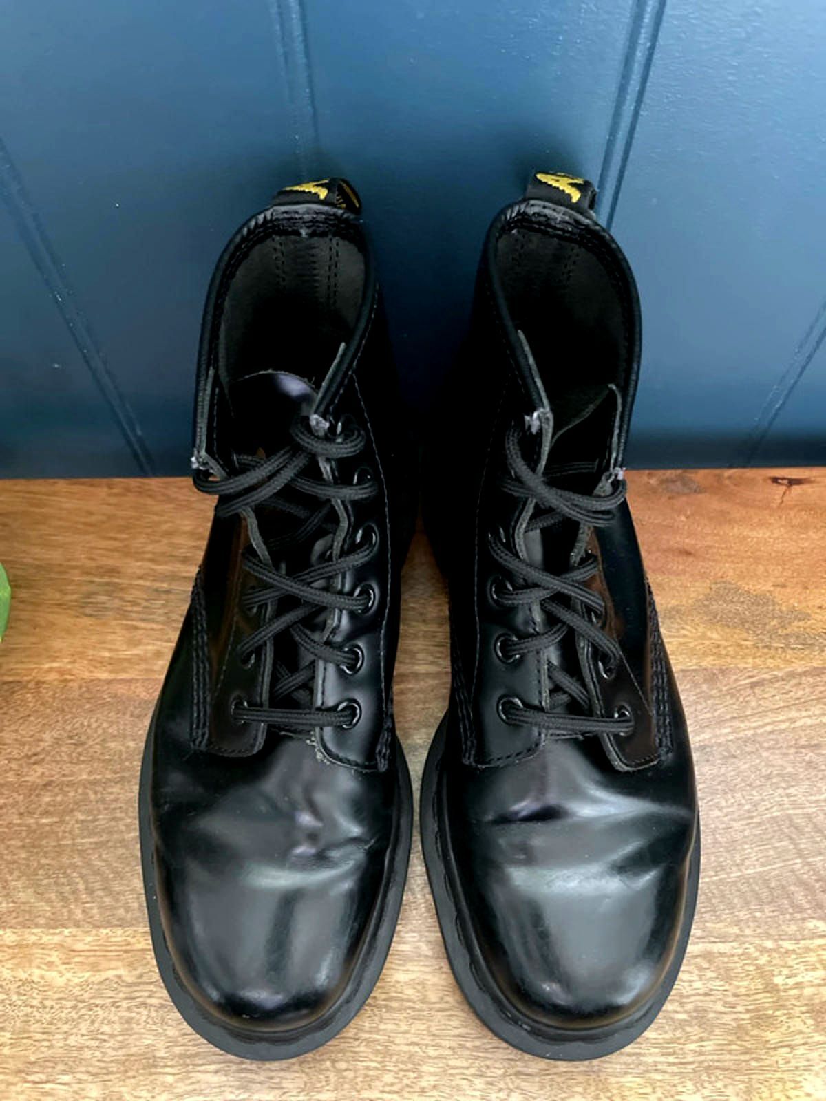 Women’s Dr Martens 101 Premium Leather Lace Up Boots In Black - UK4 - 2160