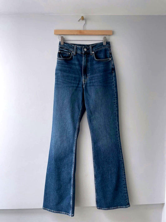 Women’s Arket High Waisted Bootcut Fit Jeans In Navy - W25/L32 - 2001