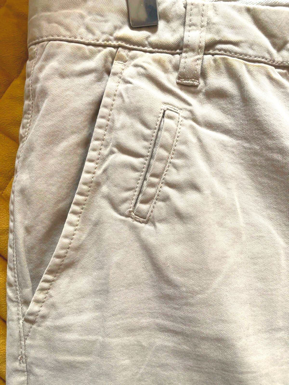 Women's Allsaints Premium Classic Chino Shorts In Beige - W30 - 1665