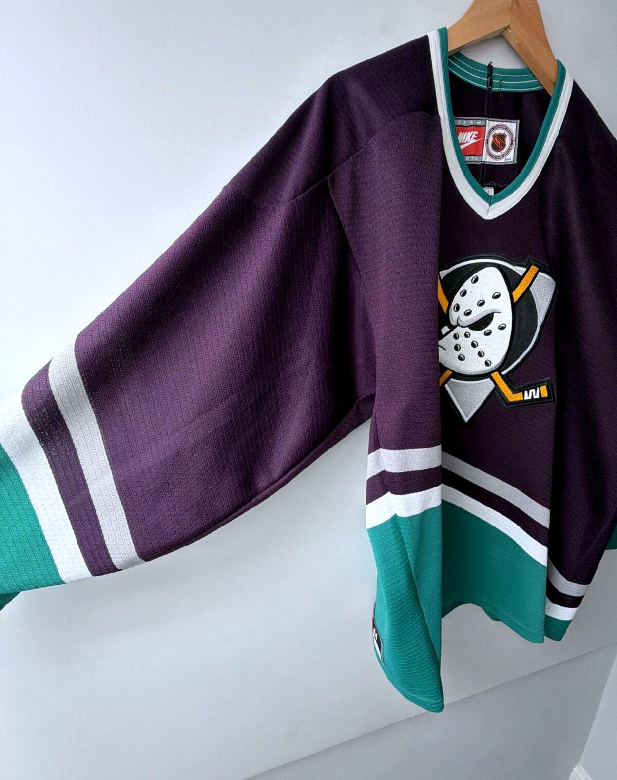 Mens Nike NHL Anaheim Mighty Ducks Hockey Jersey Top - Medium - 3558