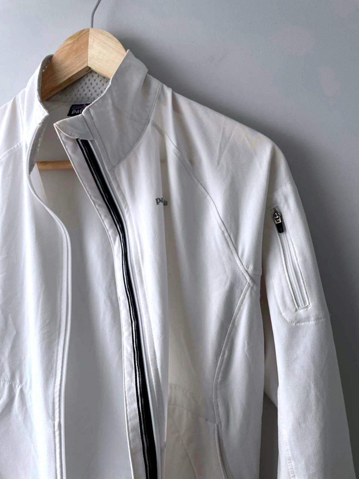 Women’s Patagonia Premium Lightweight Jacket coat In White - XSmall - 1832