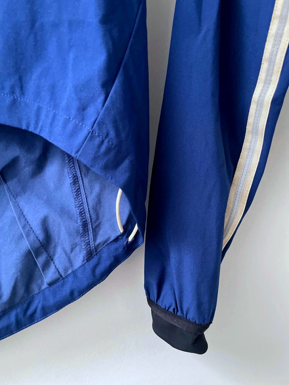Men’s Rapha Long Sleeve lightweight Cycling Jacket In Navy - XSmall - 1911
