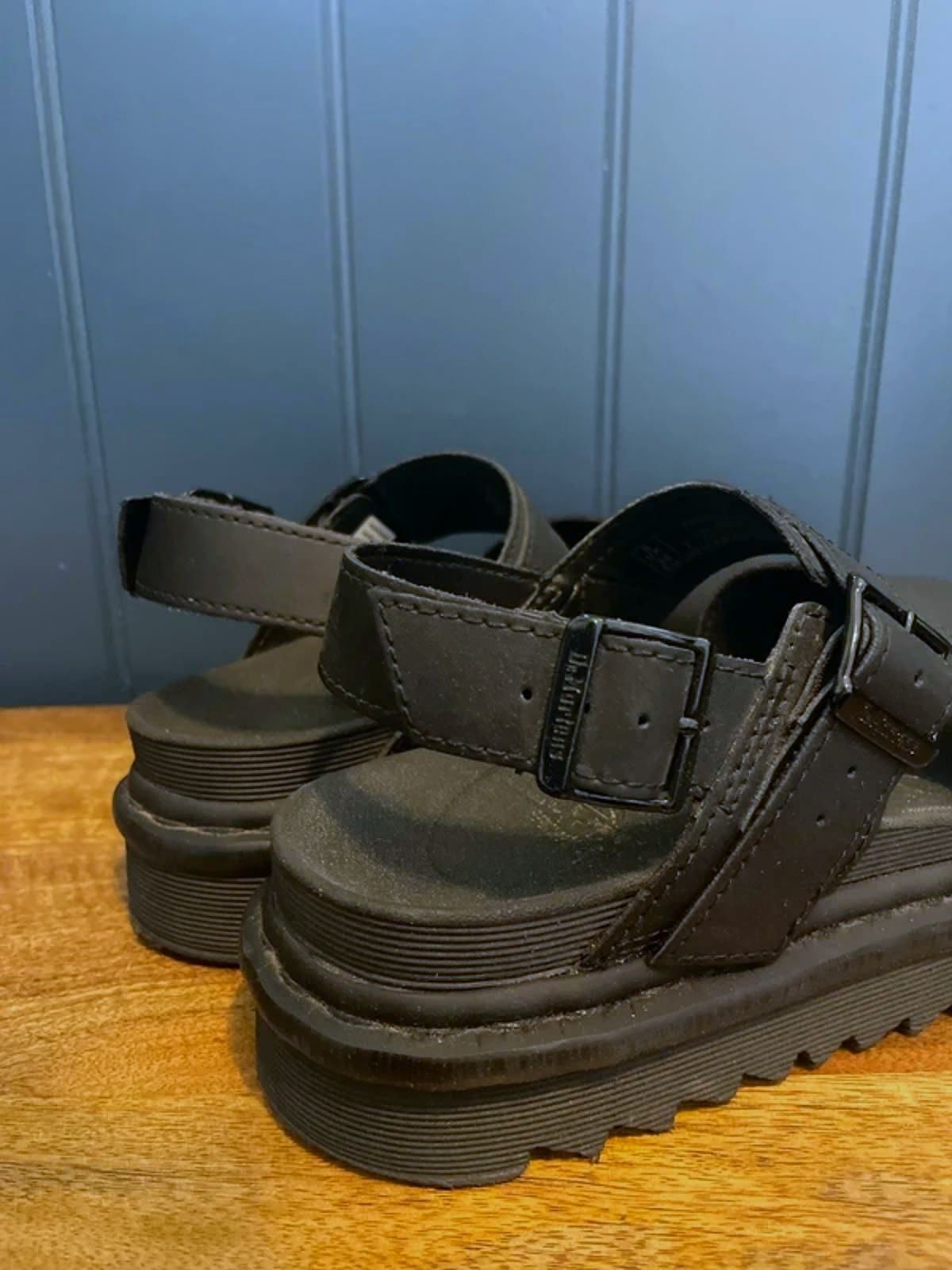 Women’s Dr Martens Voss Chunky Sole Sandals In Black - UK5 - 3087