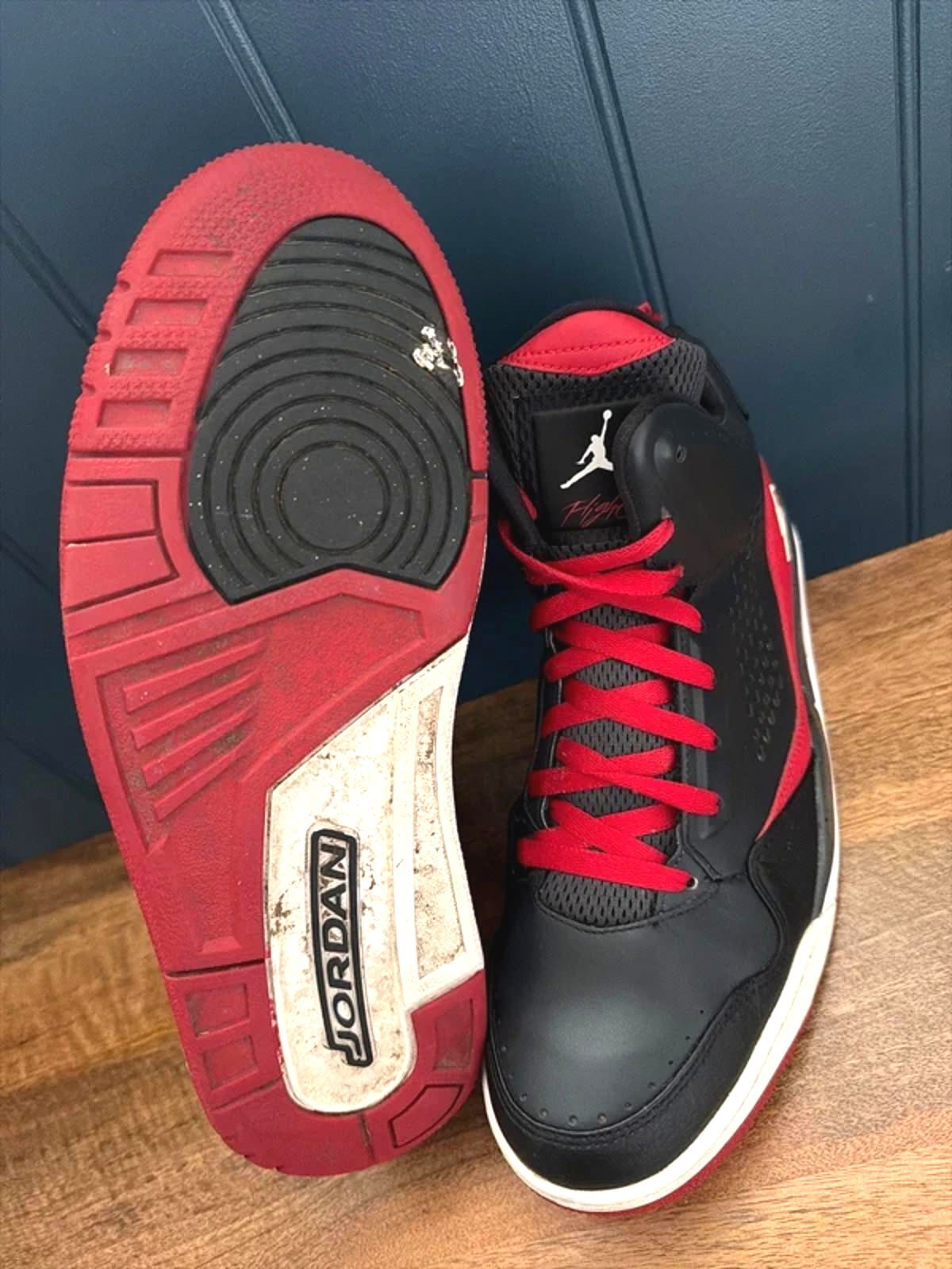 Men’s Nike Air Jordan SC-3 Basketball Trainers In Black/Red - Uk9 - 3293