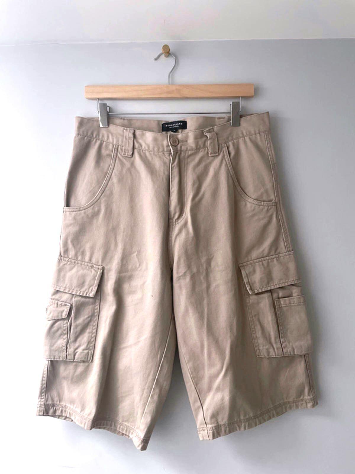 Men’s Baggy Oversized Fit Cargo Shorts In beige - W33 - 1914