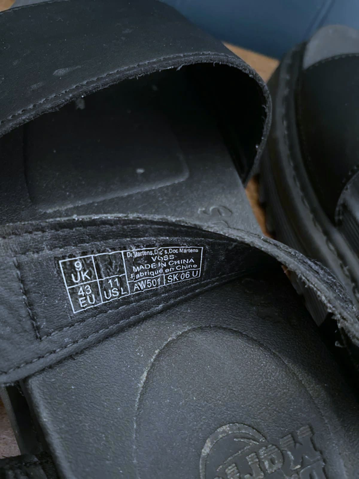 Men’s Dr Martens Voss Chunky Sole Sandals In Black - UK9 - 3046