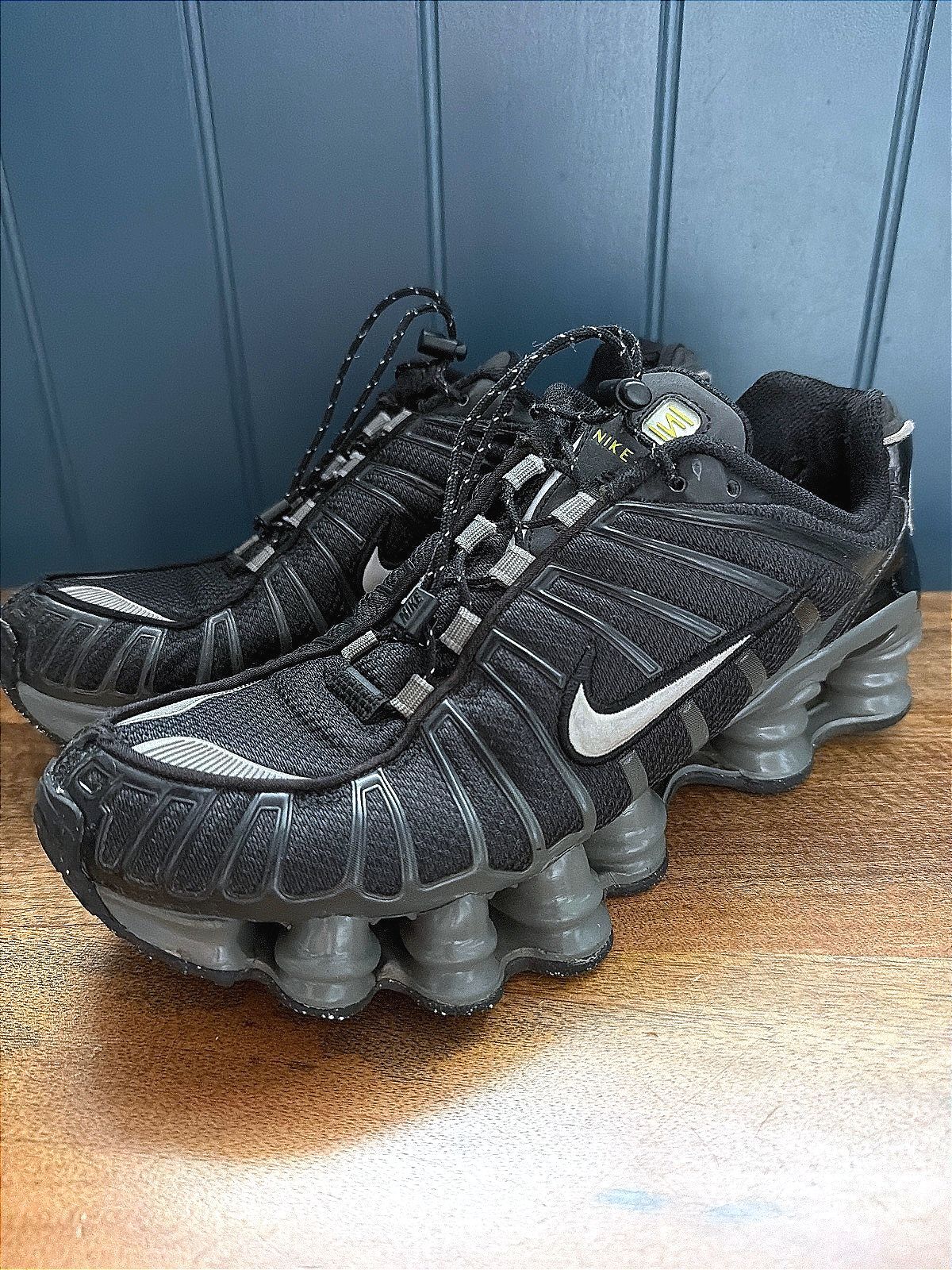 Women’s Nike Shox Rare Find Chunky Sole Trainers In Black - Uk6 - 3617
